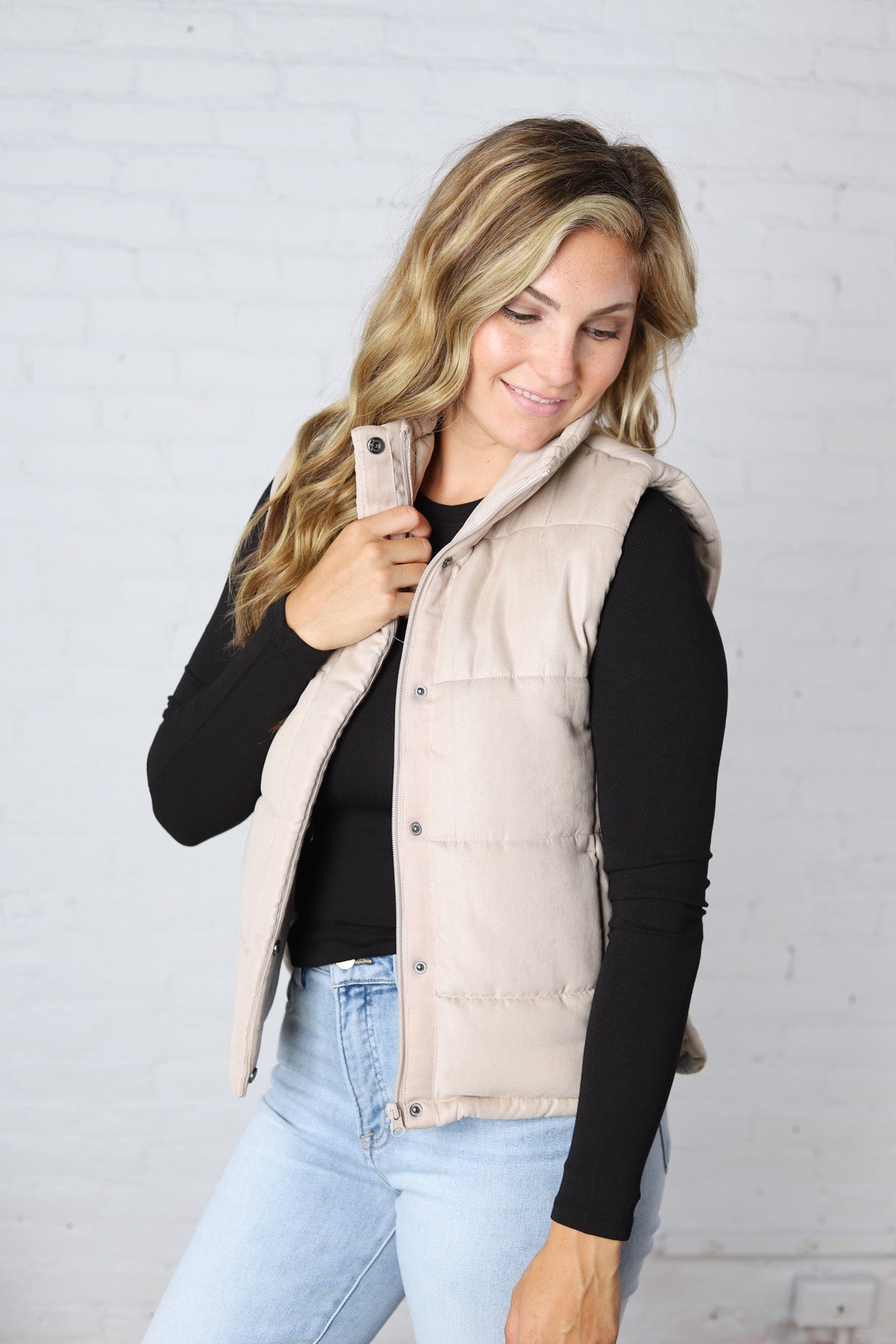 Ainsly Suede-Like Puffer Vest - Beige