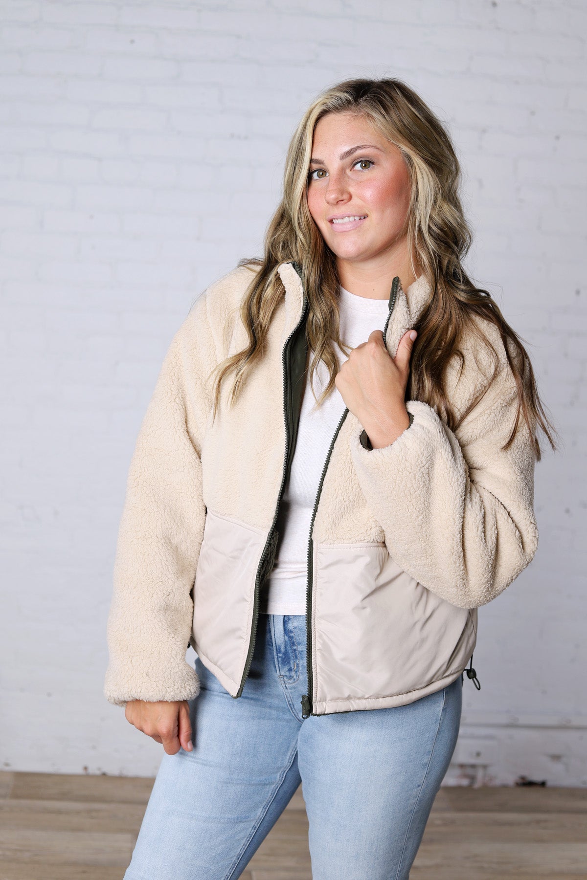 Ambria Reversible Sherpa Puffer Jacket - Olive