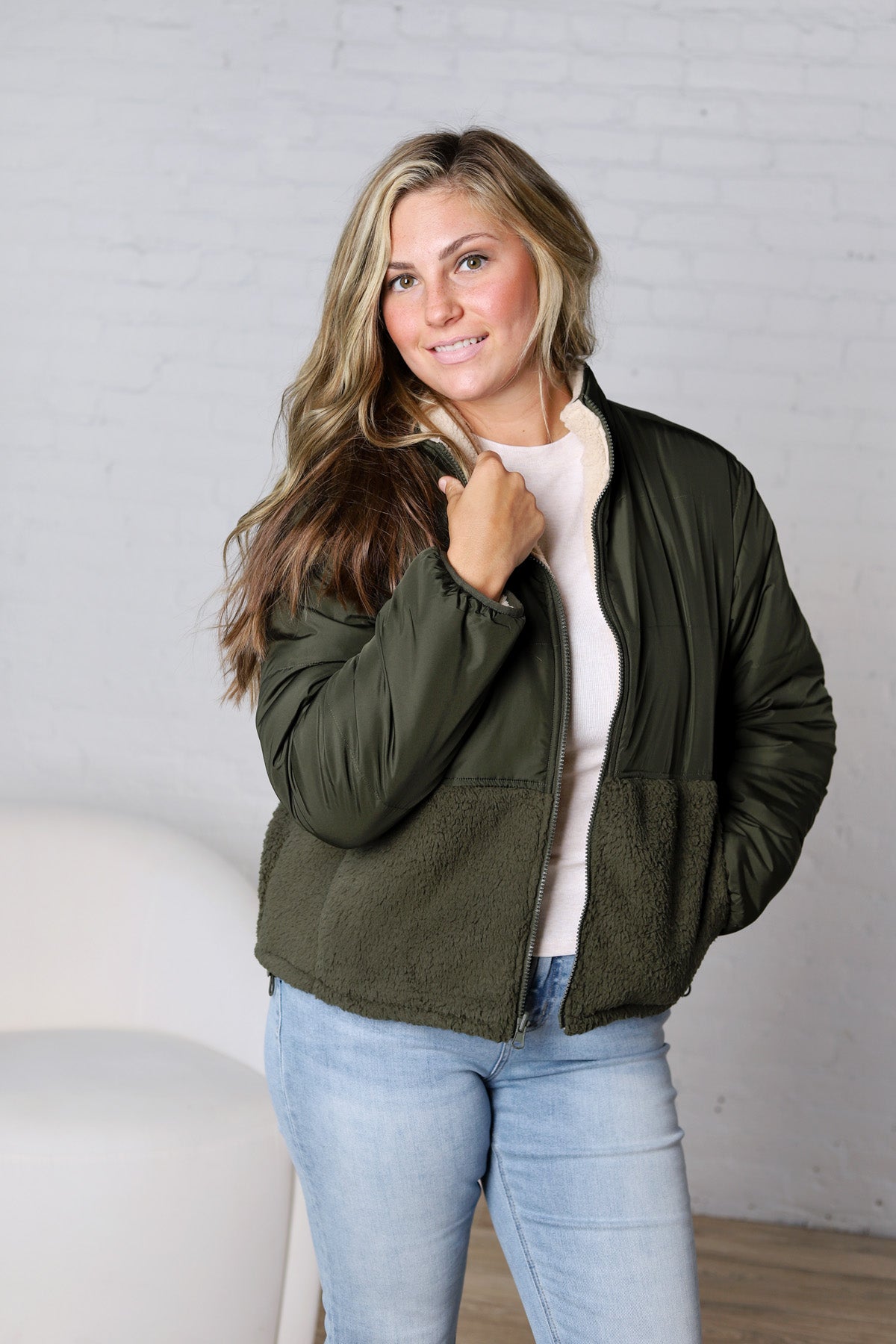 Ambria Reversible Sherpa Puffer Jacket - Olive