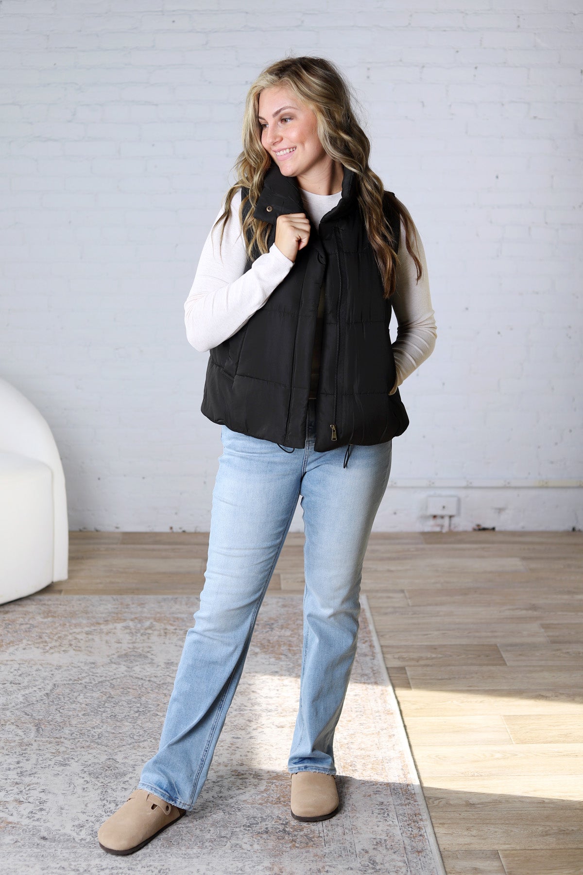 Elara Zip Up Puffer Vest - Black