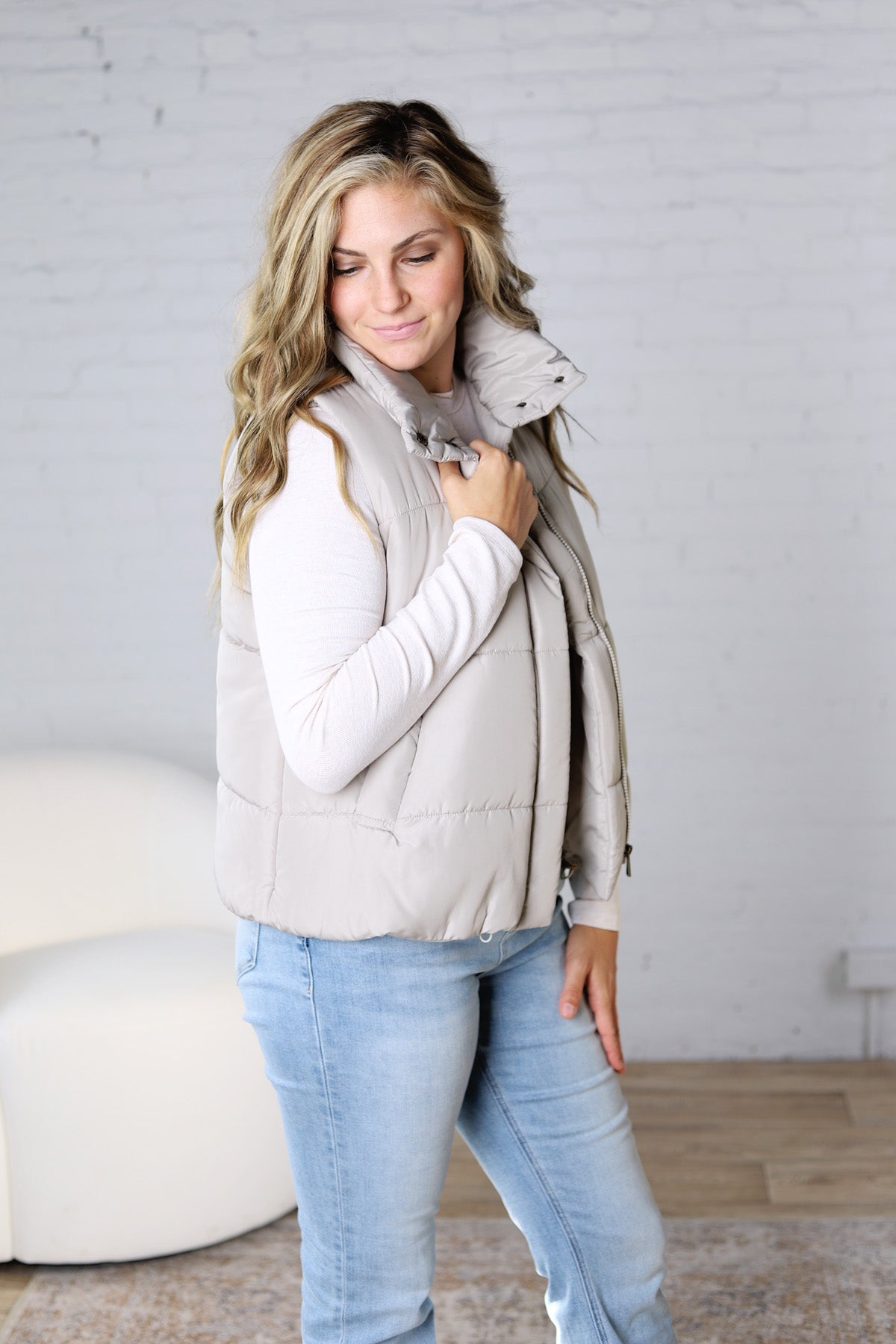 Elara Zip Up Puffer Vest - Grey