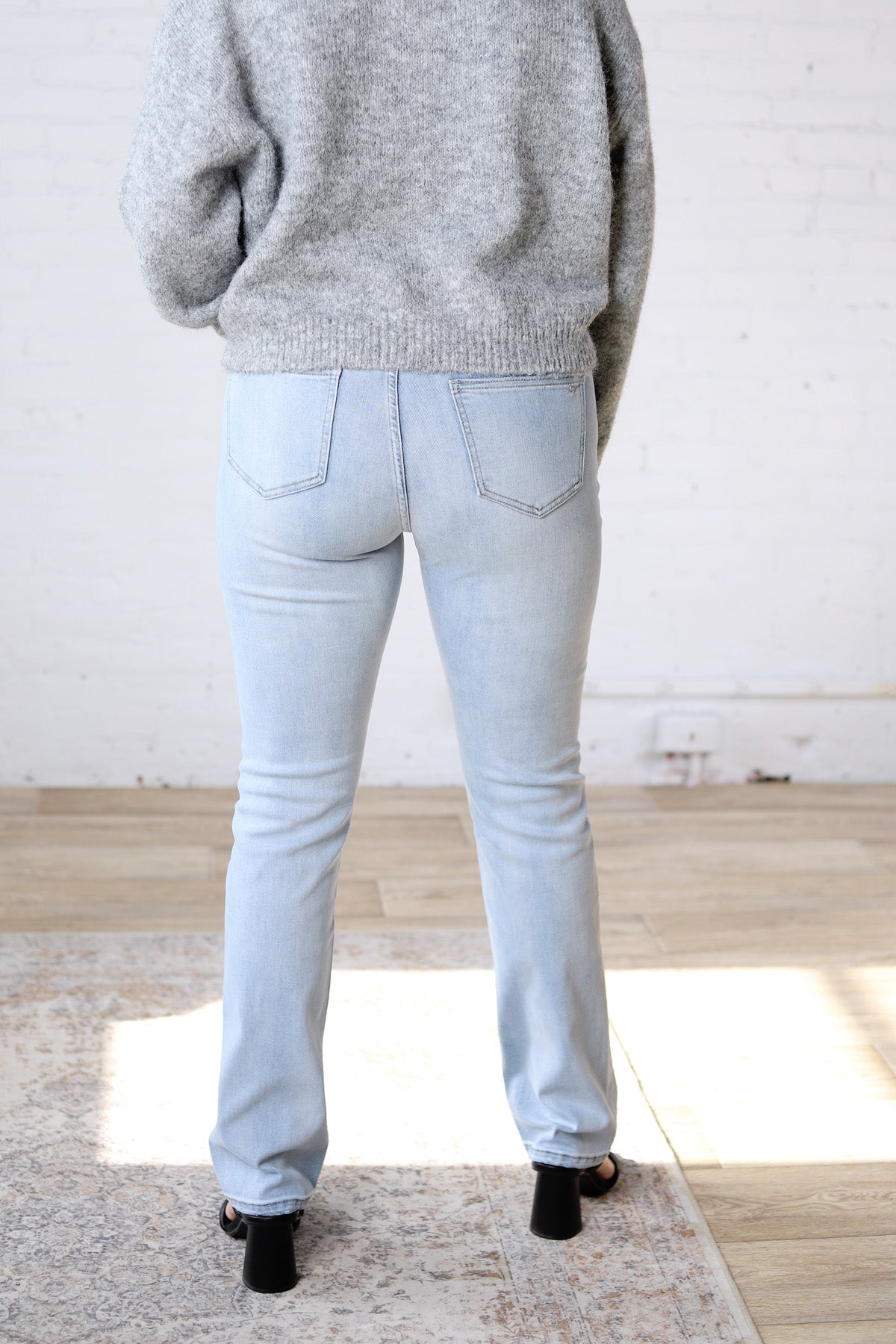 Elowen High Rise Straight Jeans
