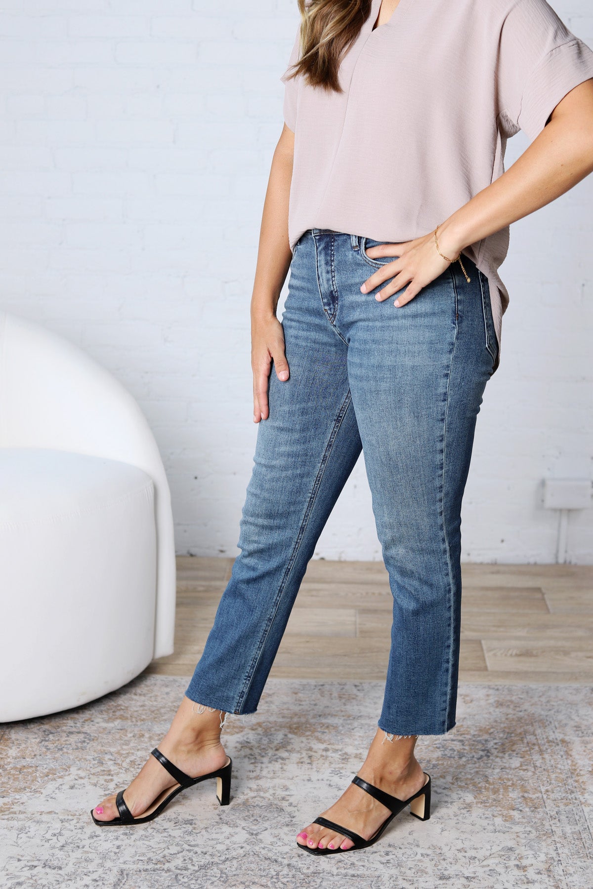 KUT Rachael Mom Raw Hem Denim - Braveness