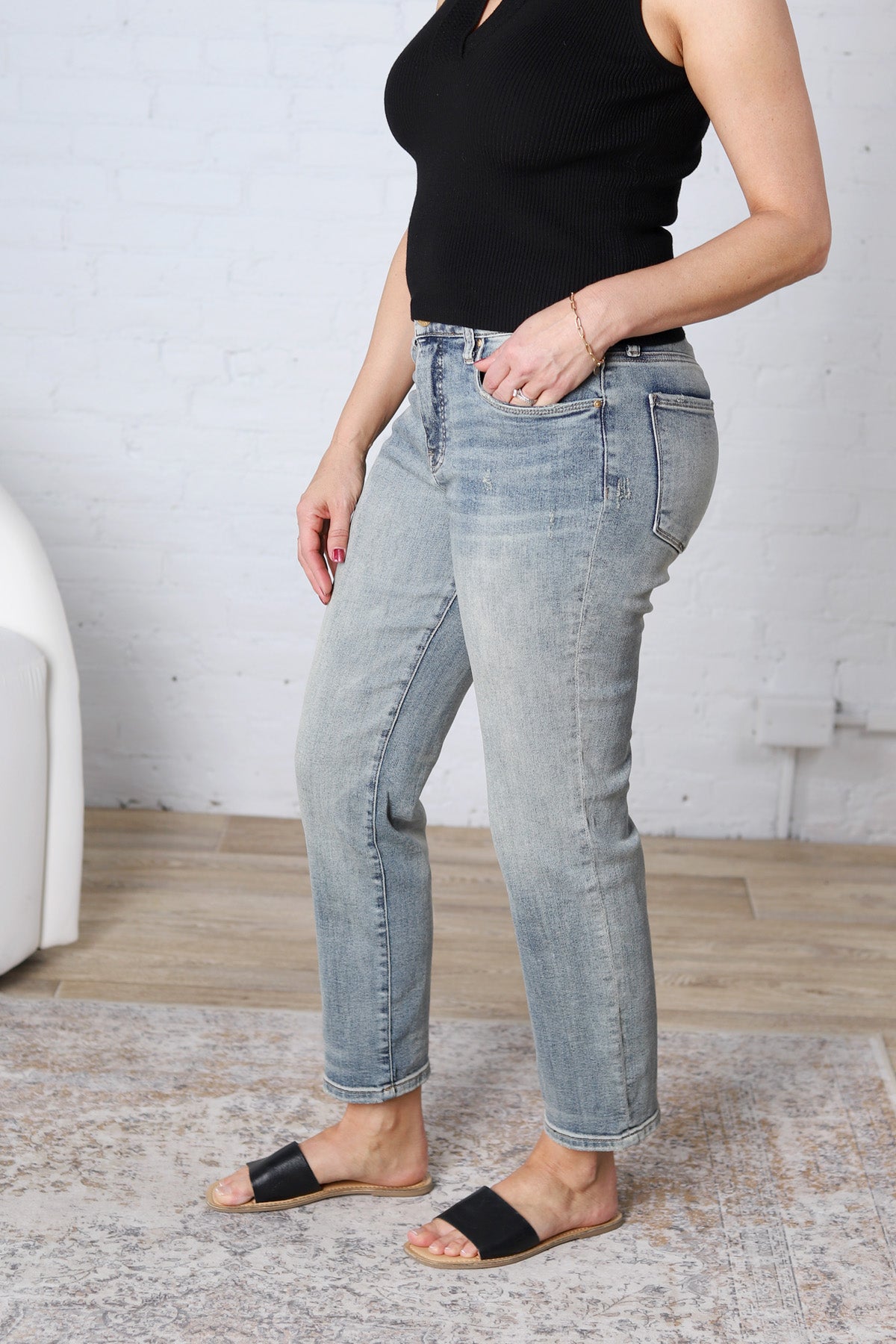 KUT Reese Ankle Straight Regular Hem Denim - Accomplish FINAL SALE