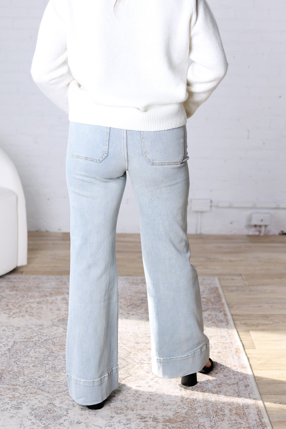 Kaelyn High Rise Wide Leg with Patch Pocket