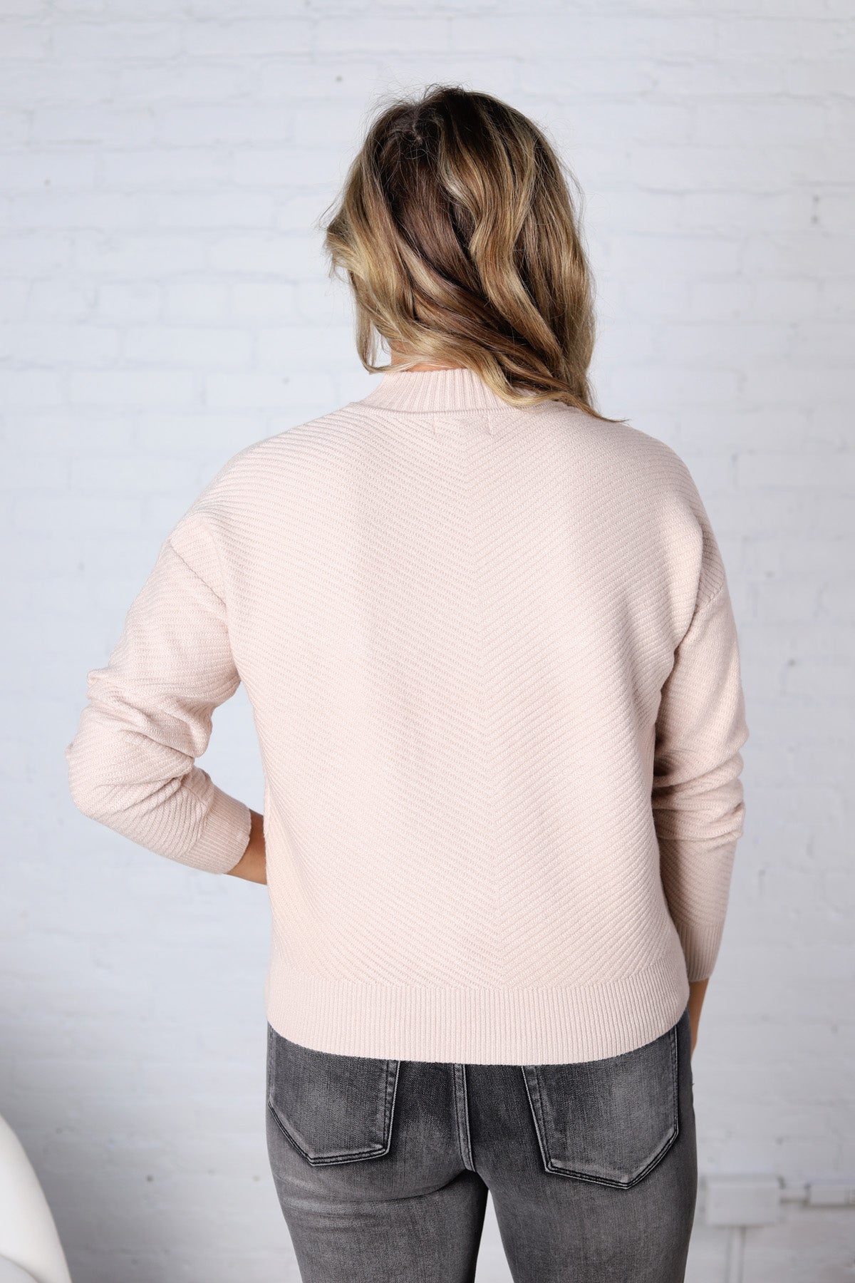 Lillith Chunky Ribbed Mock Neck Sweater - Light Beige