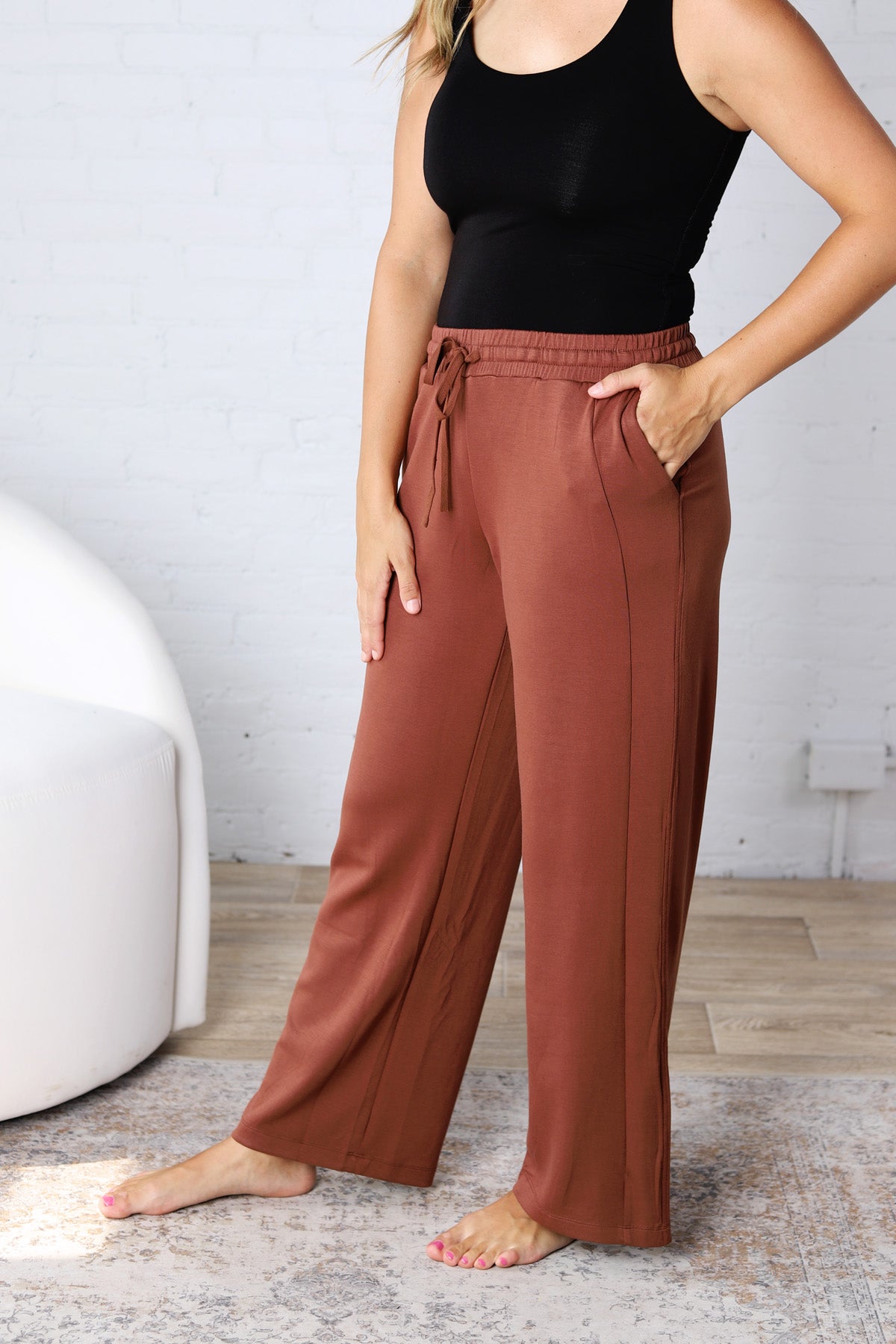 Luca Scuba Wide-leg Sweatpants - Chestnut
