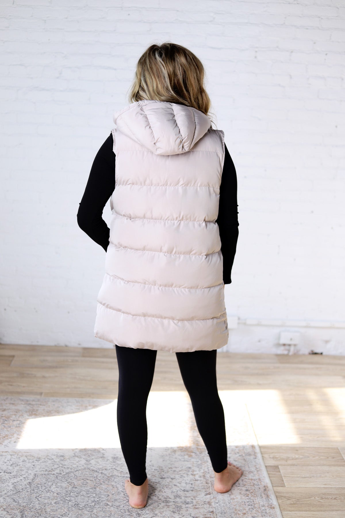 Roswen Hooded Zipper Longline Puffer Vest - Beige