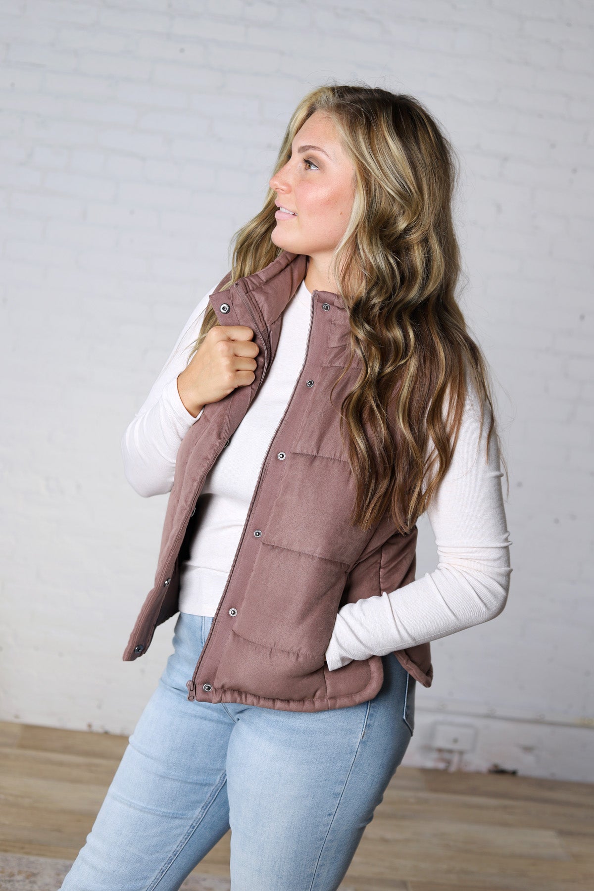 Ainsly Suede-Like Puffer Vest - Cocoa