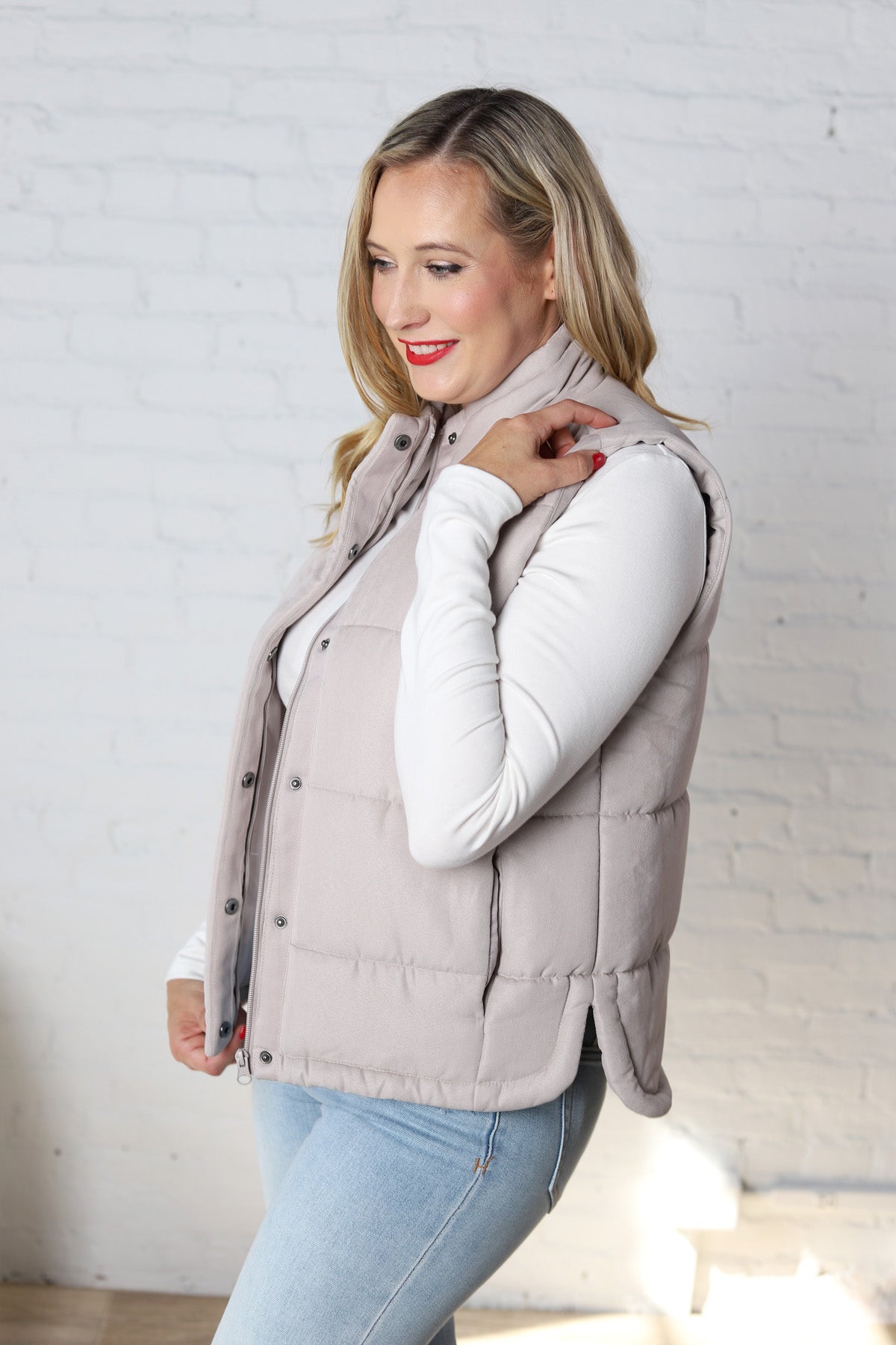 Ainsly Suede-Like Puffer Vest - Pebble