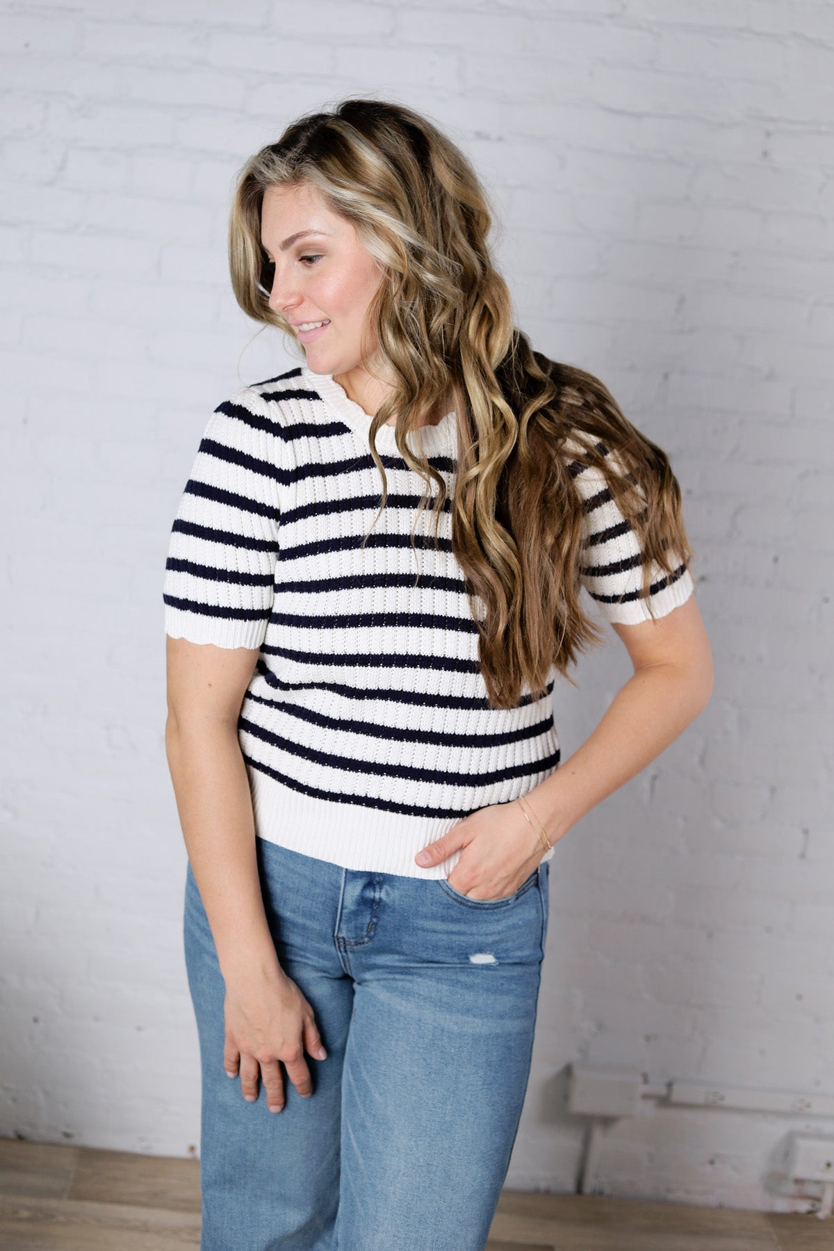 Amandine Ribbed Eyelet Stripe Top – Navy