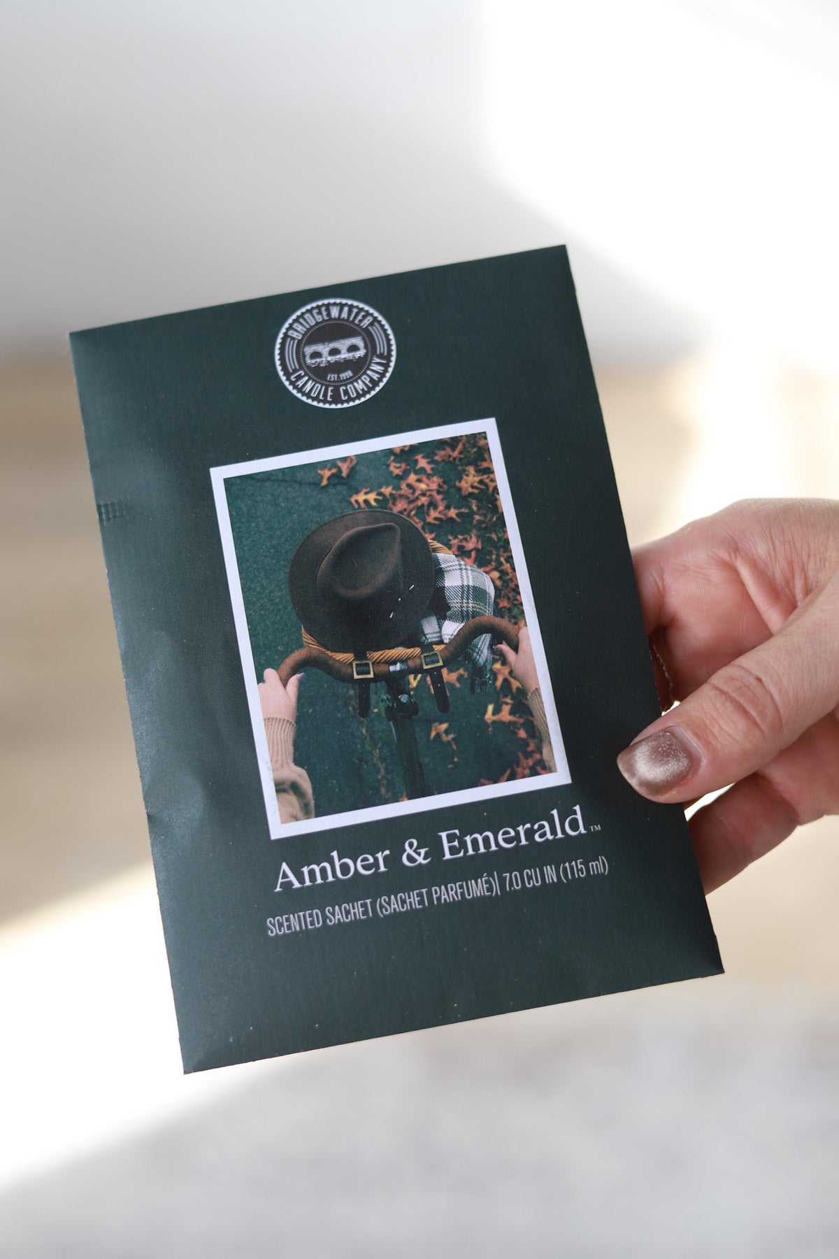 Amber & Emerald Sachet