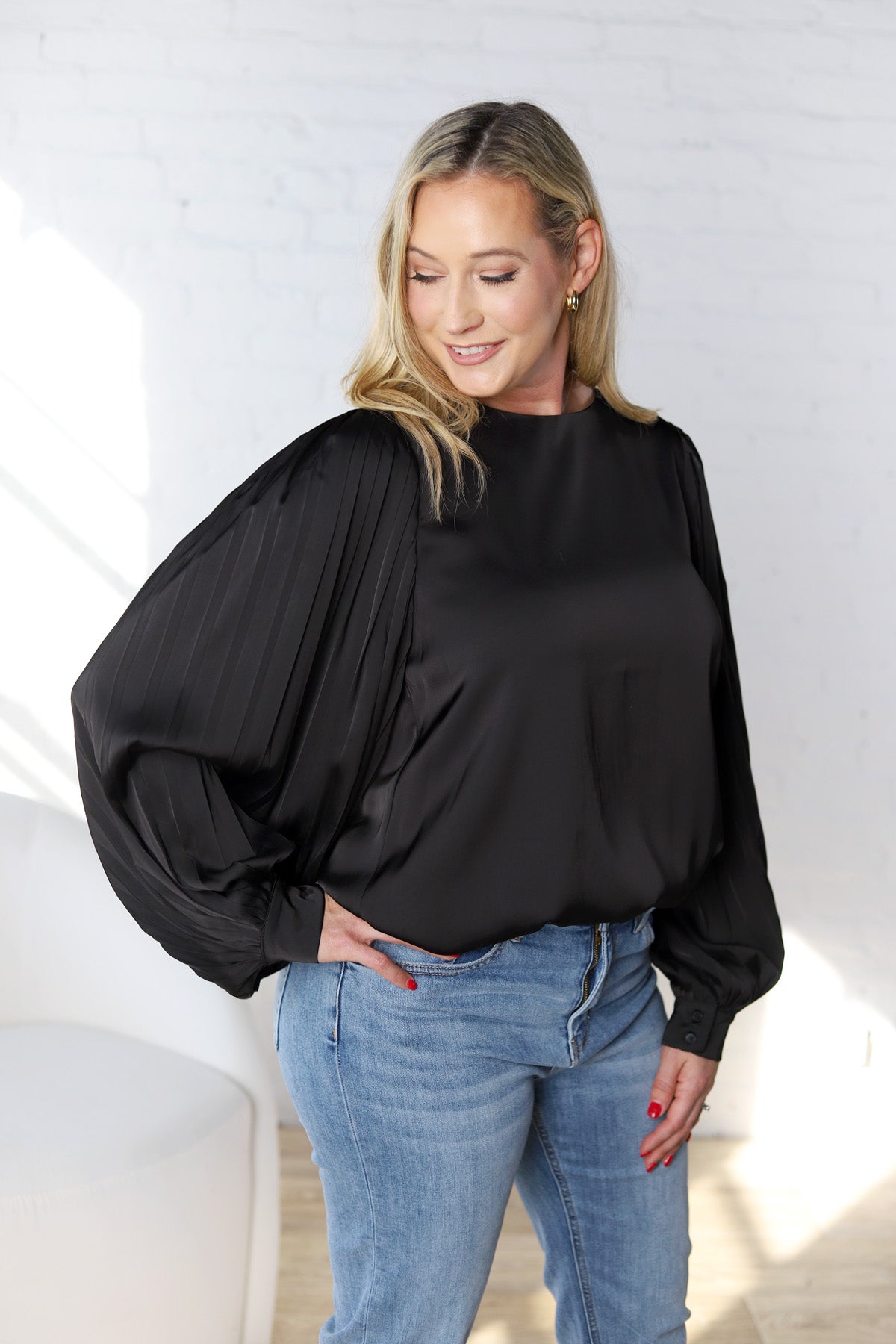 Amory Pleated Voluminous Sleeve Top - Black