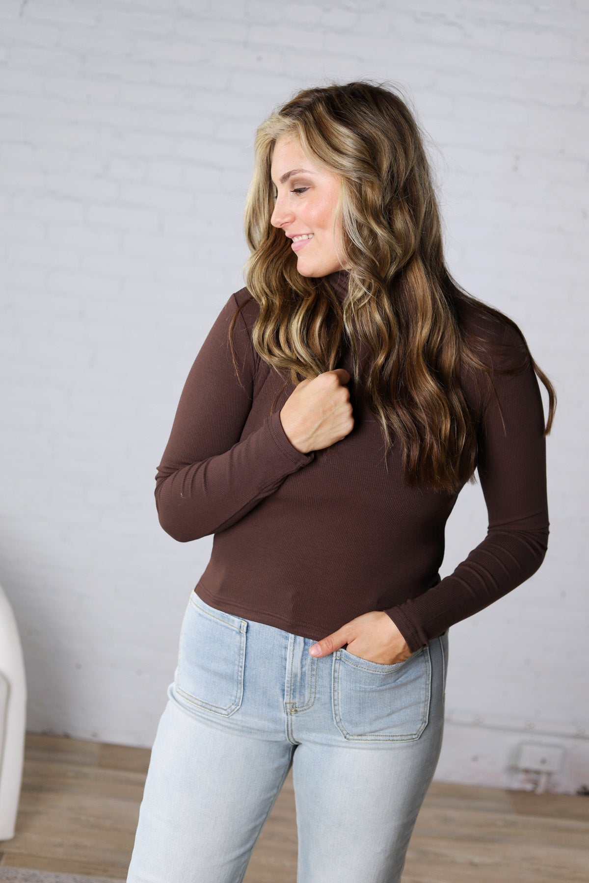 Aris Micro Ribbed Long Sleeve Turtleneck - Espresso