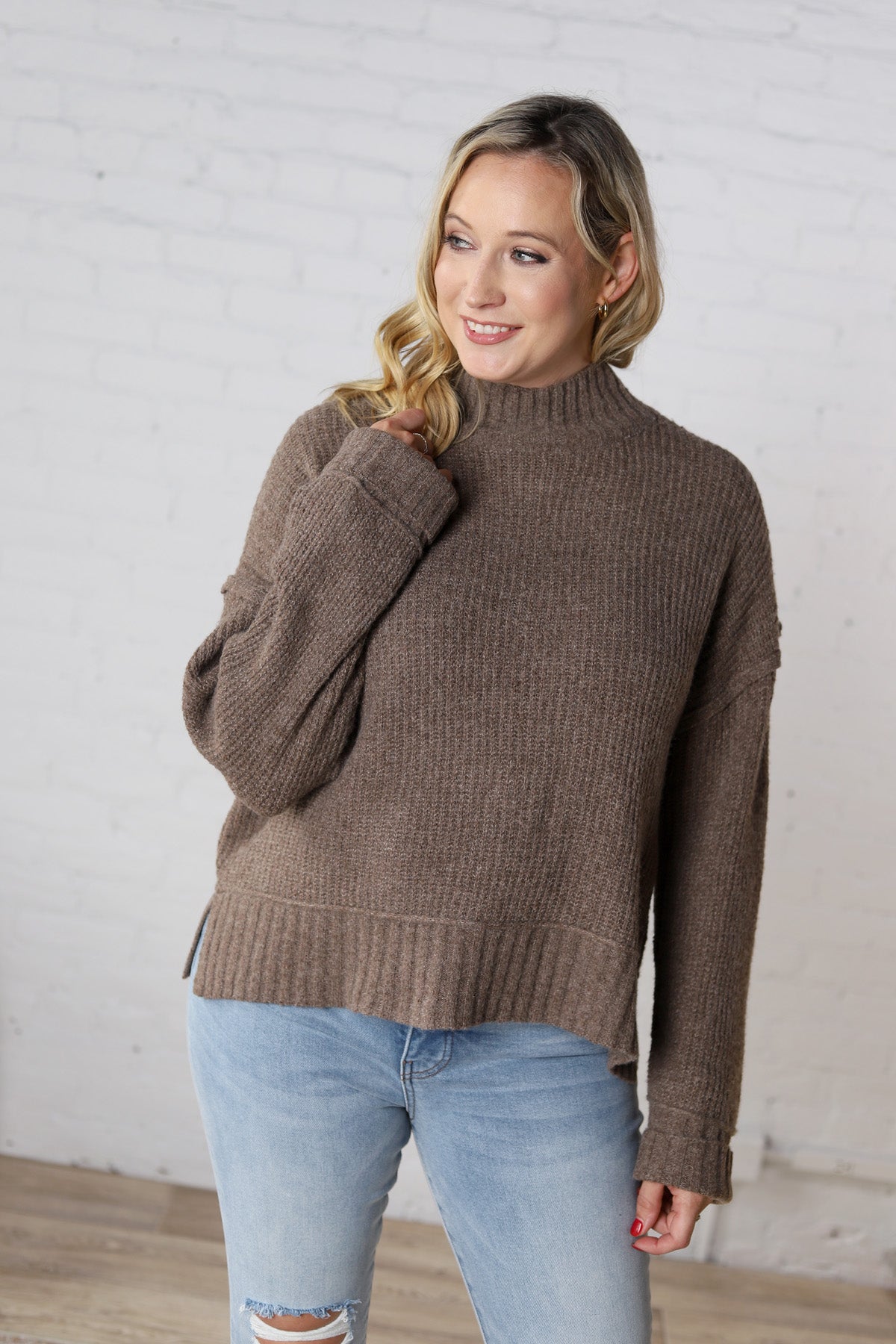 Arwen Mock Neck Pullover Sweater - Mocha