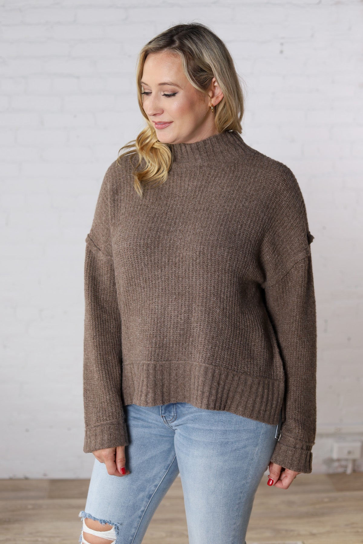 Arwen Mock Neck Pullover Sweater - Mocha