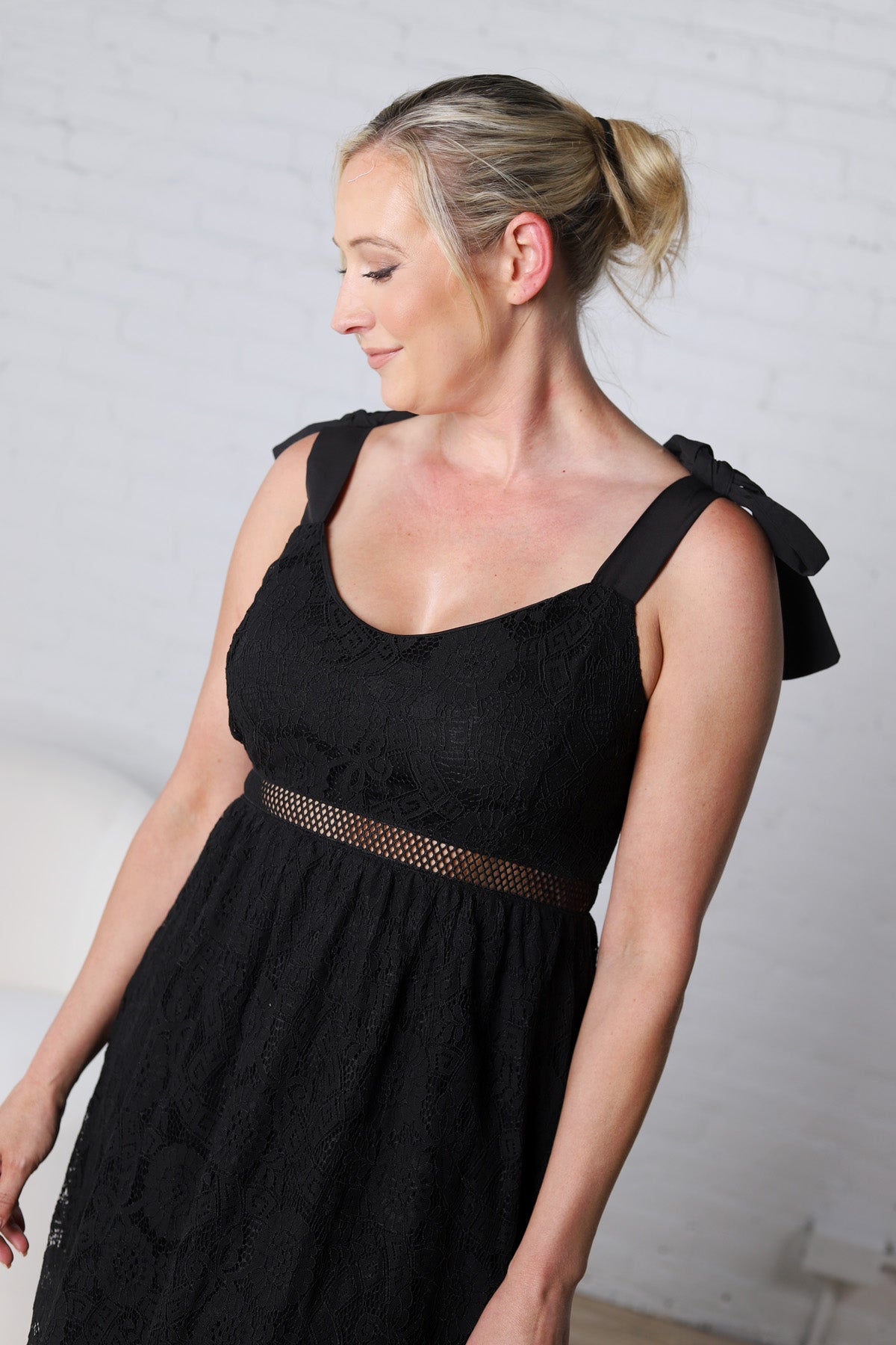 Avienne Lace Tie Strap Sheer Trim Midi Dress
