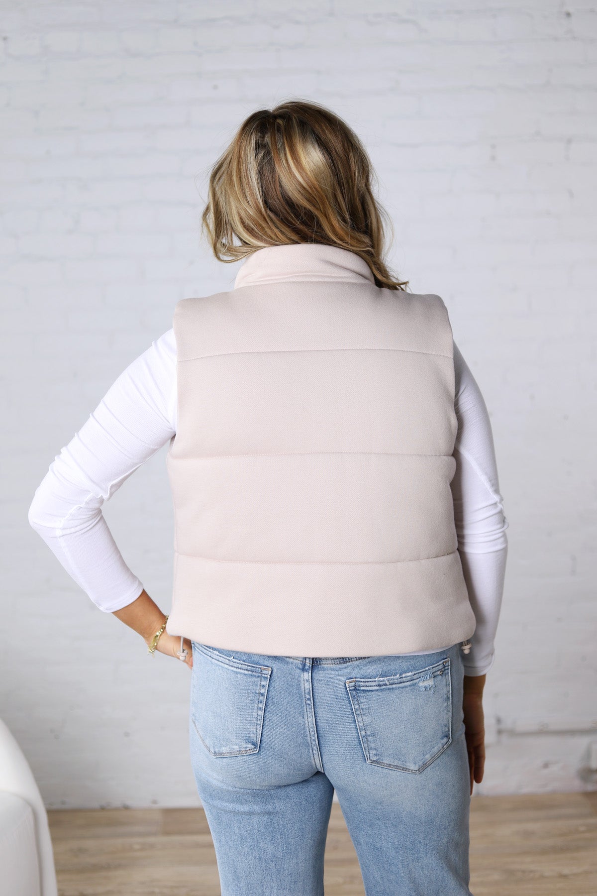 Axtyn Soft Touch Puffer Vest – Beige