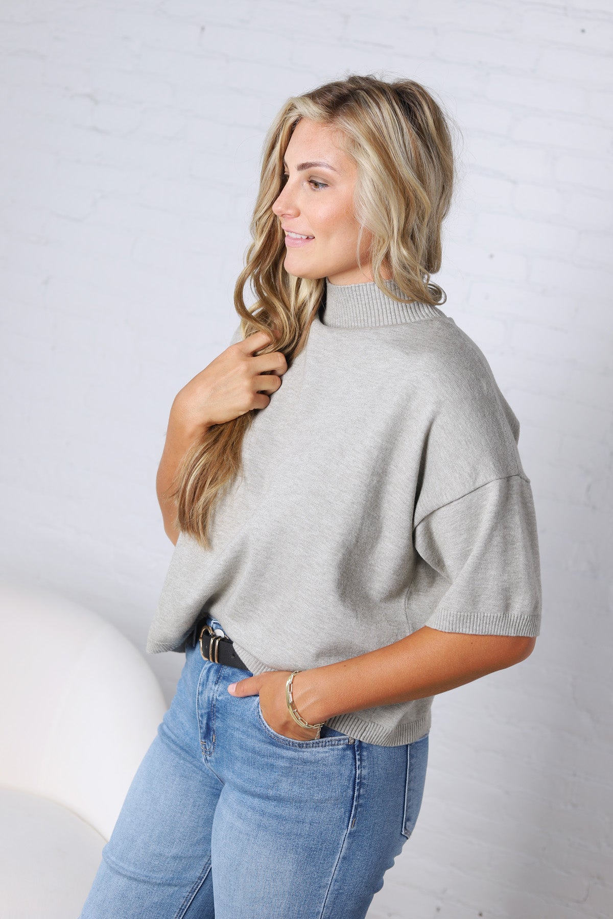 Bailey Mock Neck Short Sleeve Sweater - H Grey