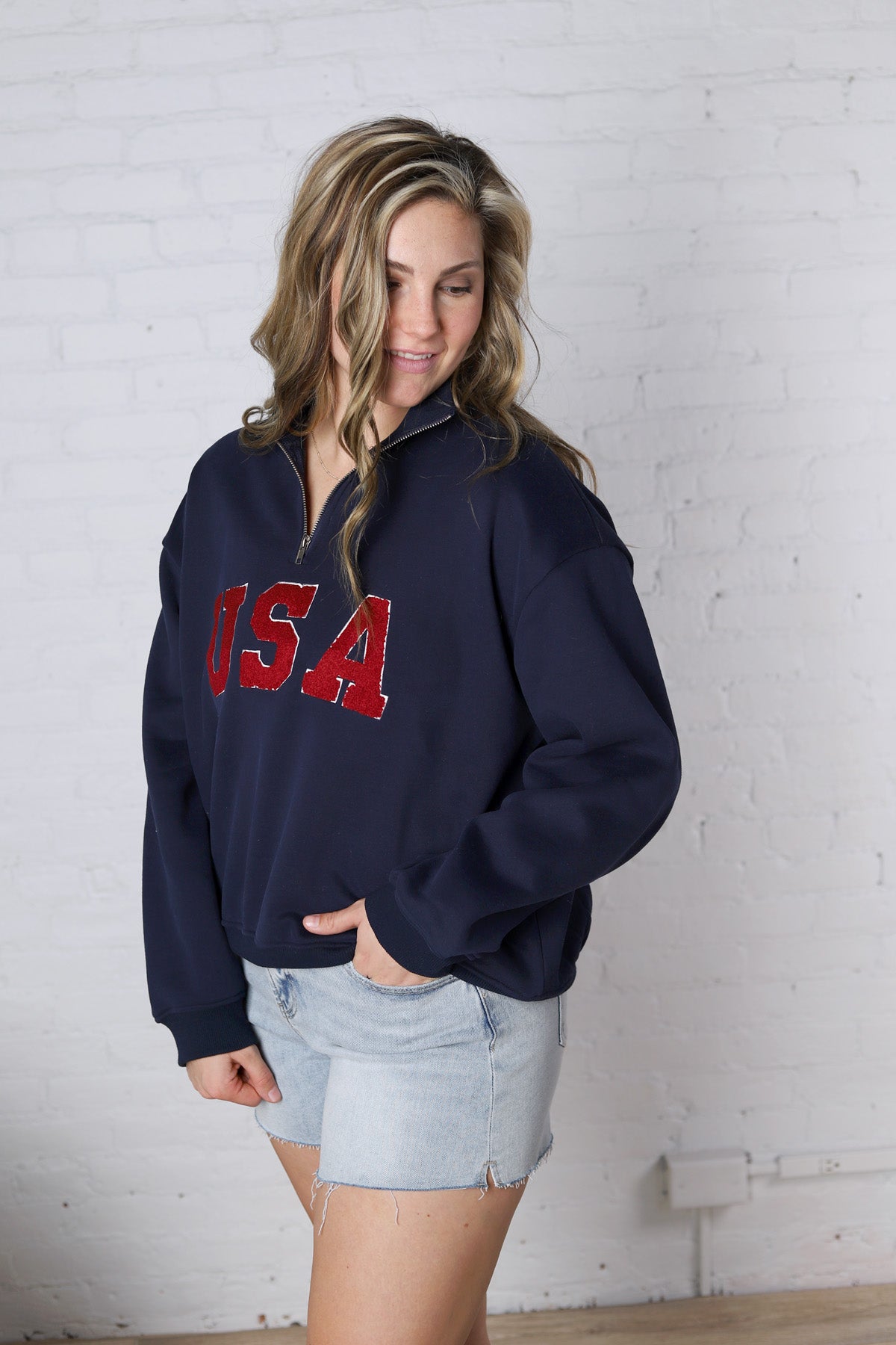 Bailey Quarter Zip USA Sweatshirt - Navy