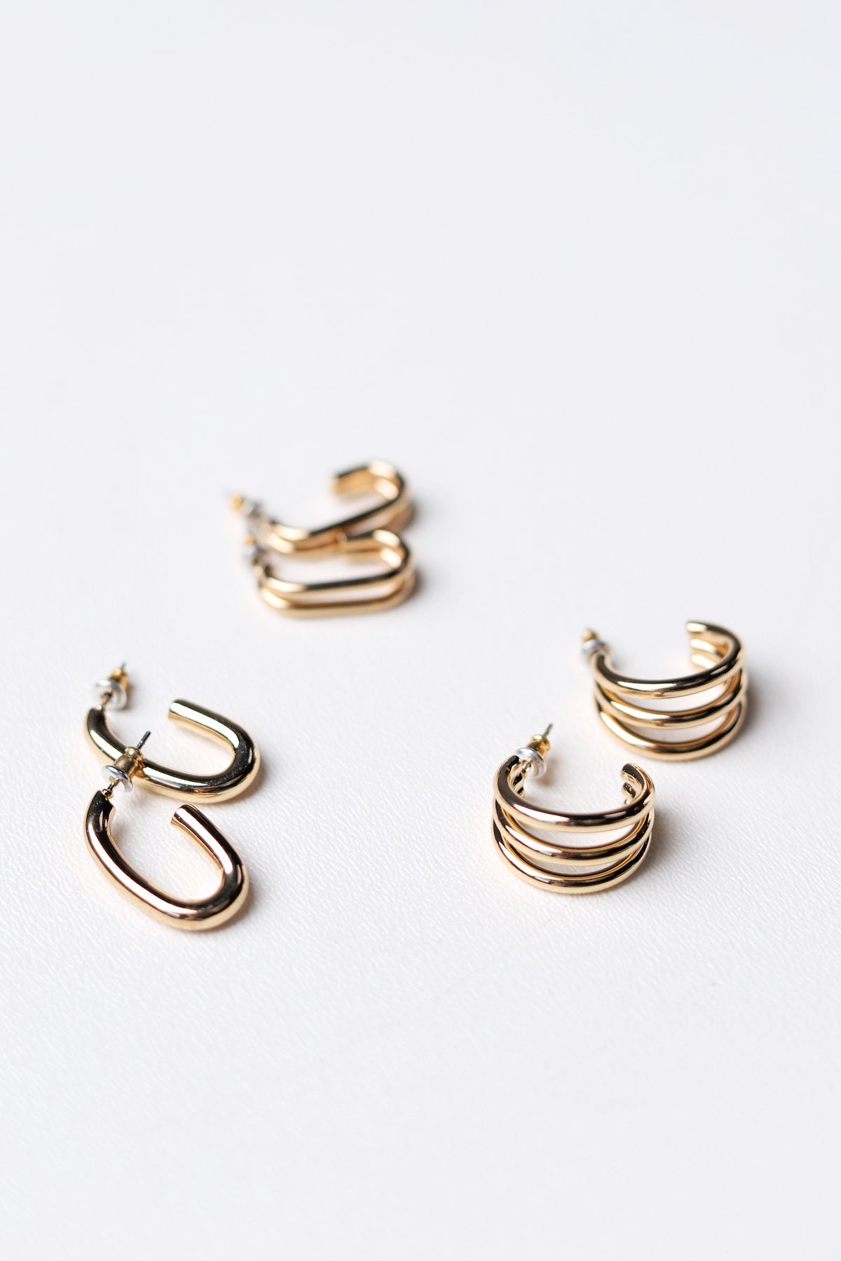 Briette Geo Couble Row Hoop Set