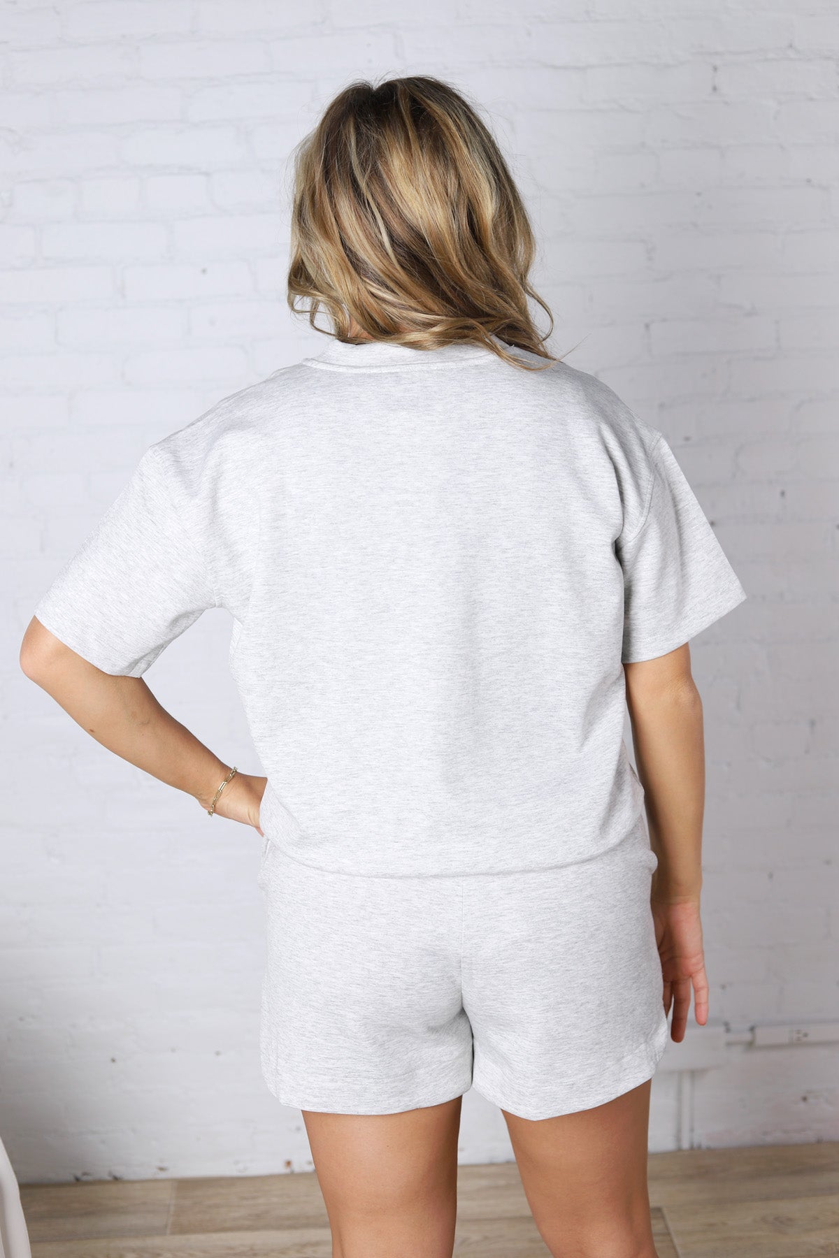 Brisa Soft Knit Round Neck Top - H. Grey