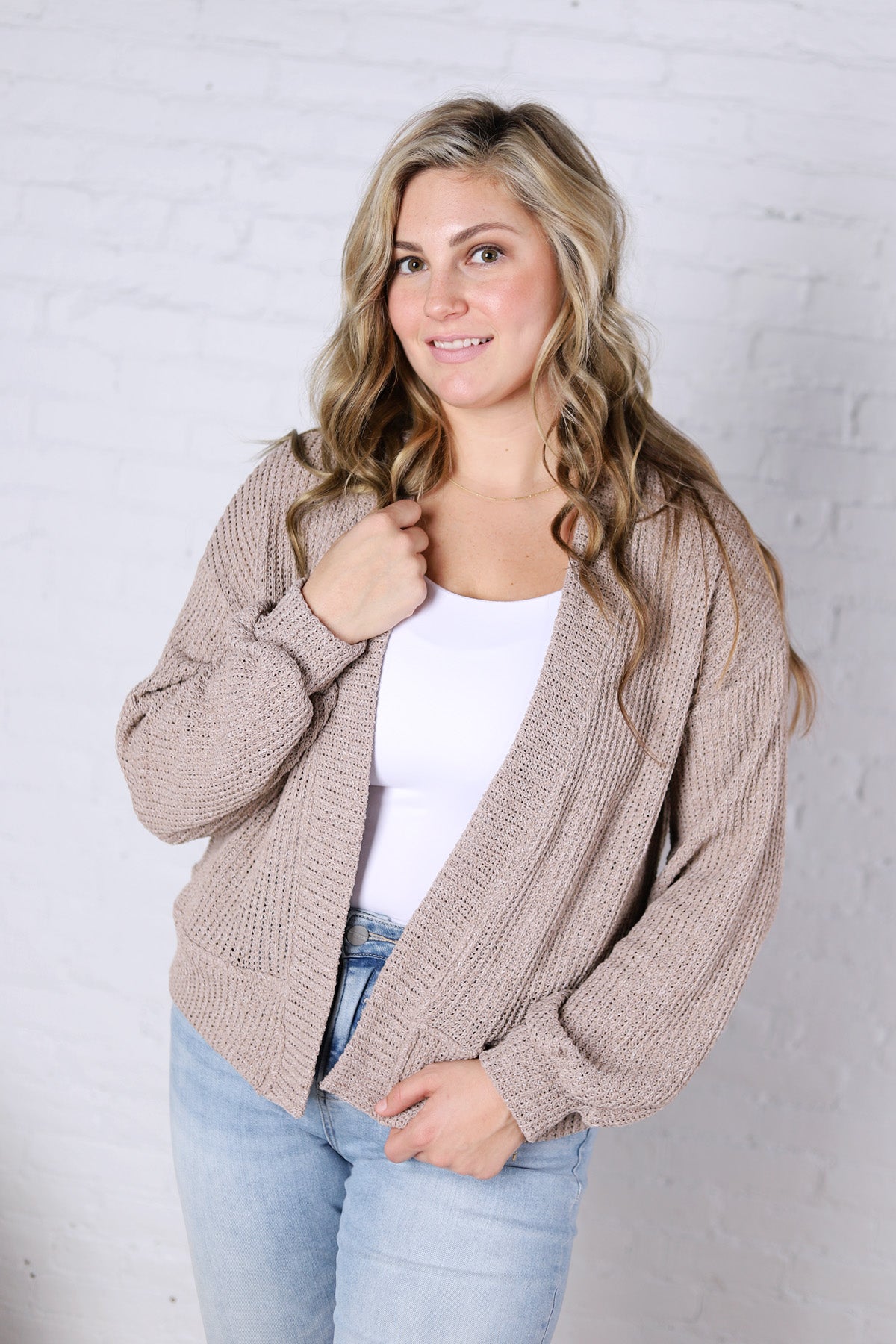 Brynlee Cropped Cardigan - Oatmeal