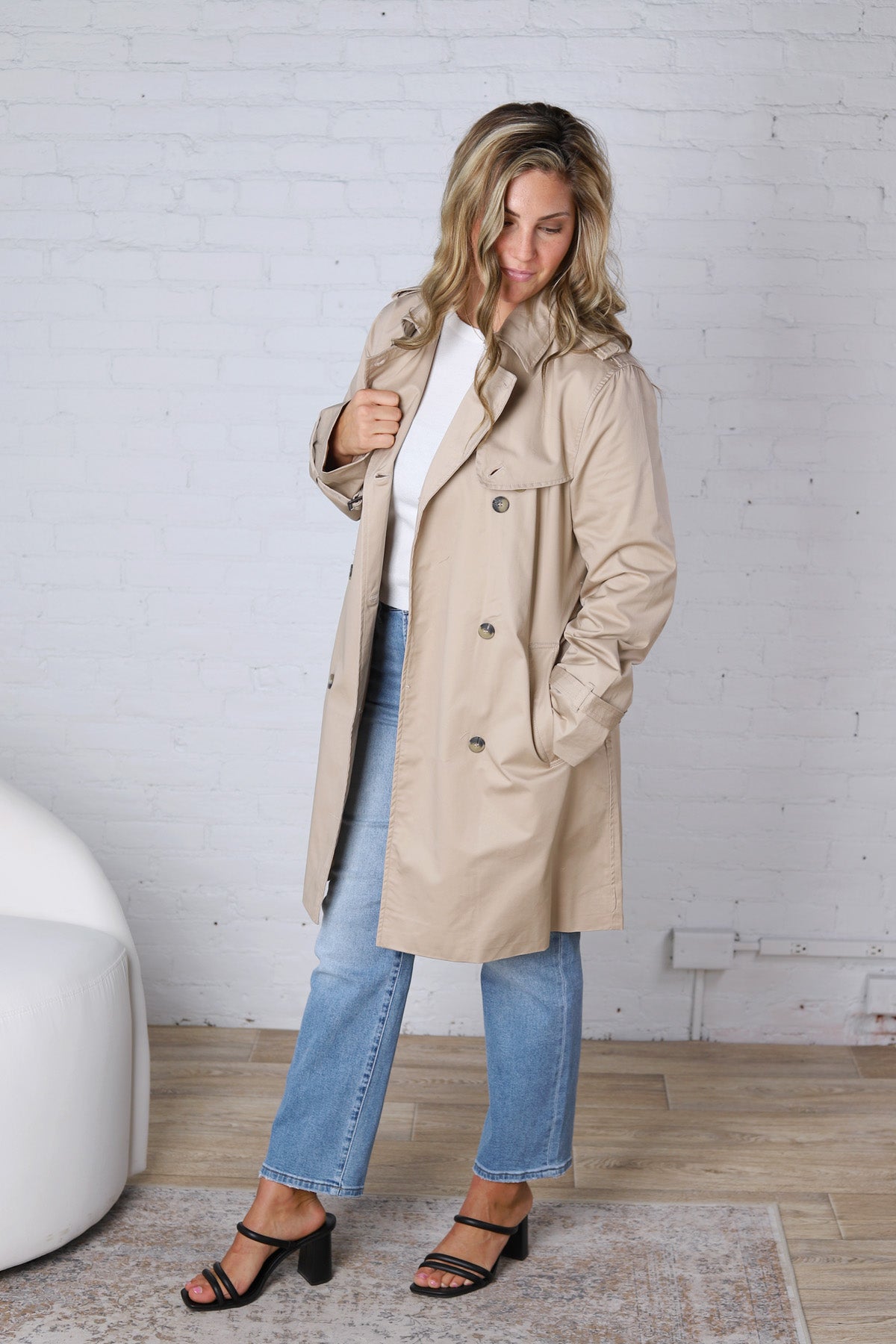 Brynna Classic Belted Trench Coat - Sand