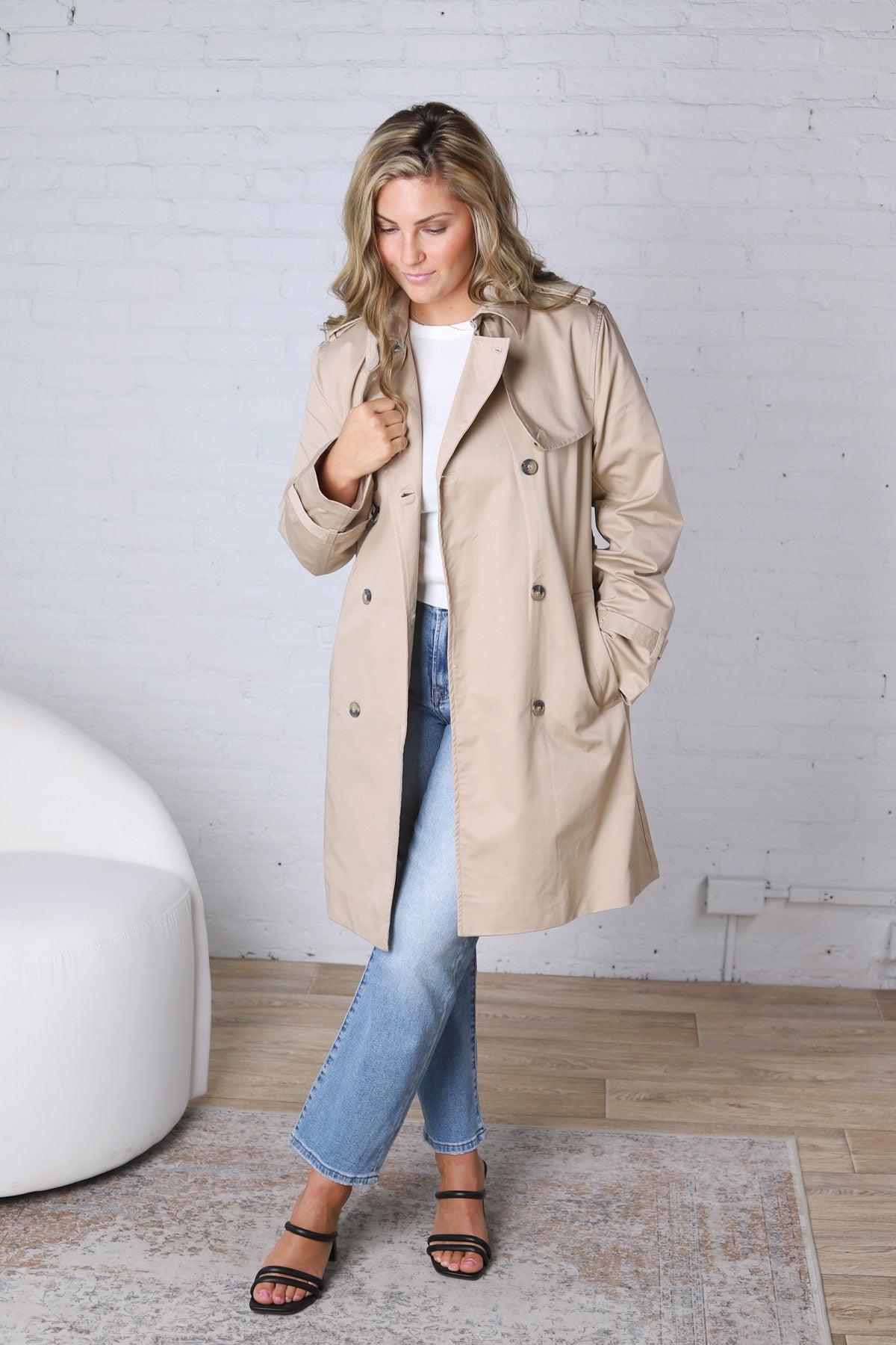 Brynna Classic Belted Trench Coat - Sand