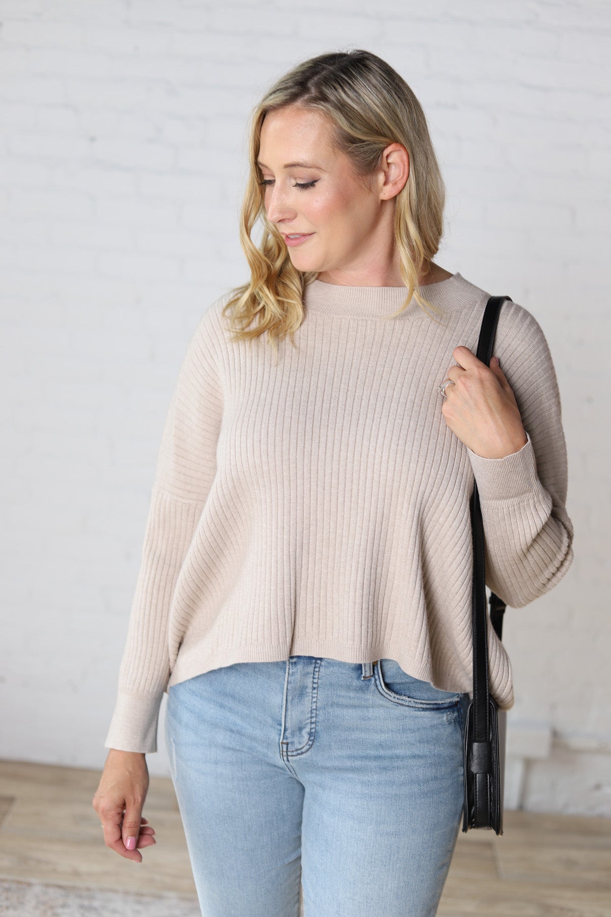 Calista Relaxed Knit Boxy Sweater - Warm Grey