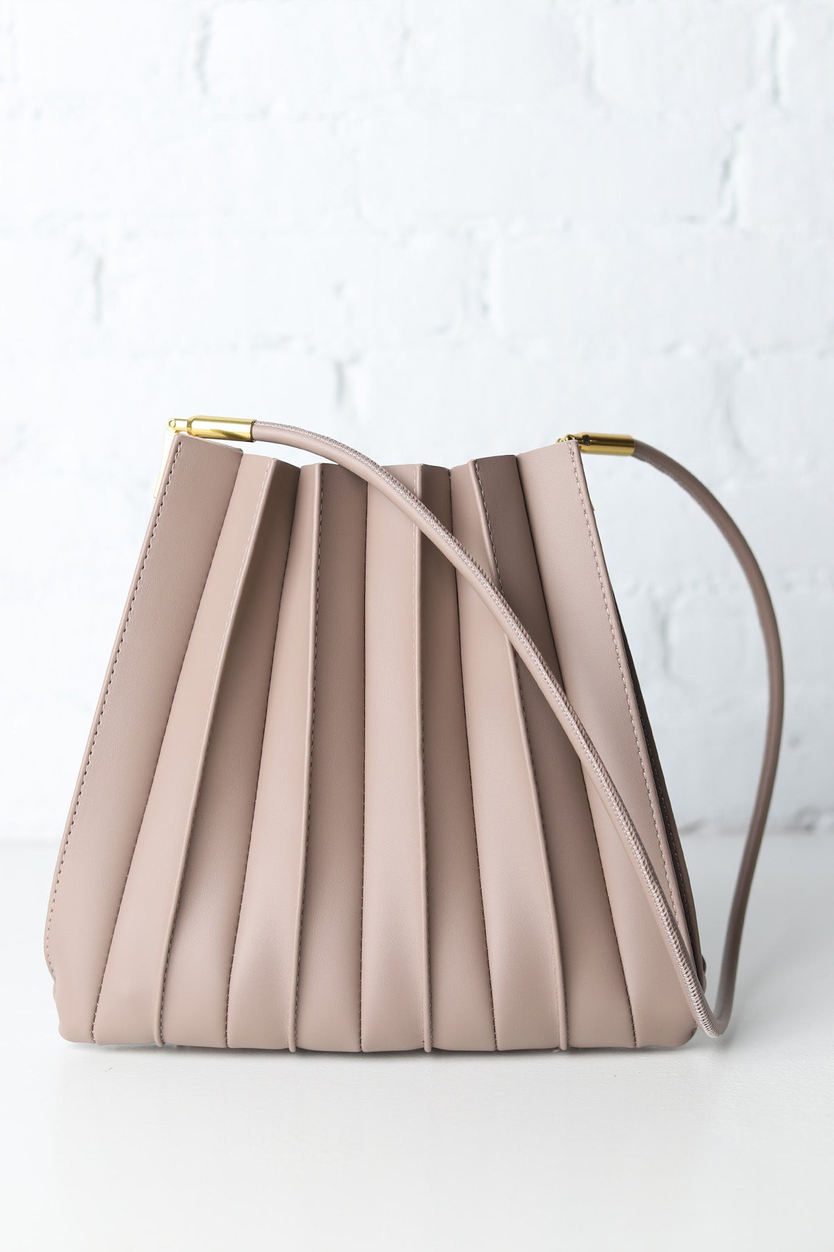 Carrie Pleated Vegan Shoulder Bag - Mushroom