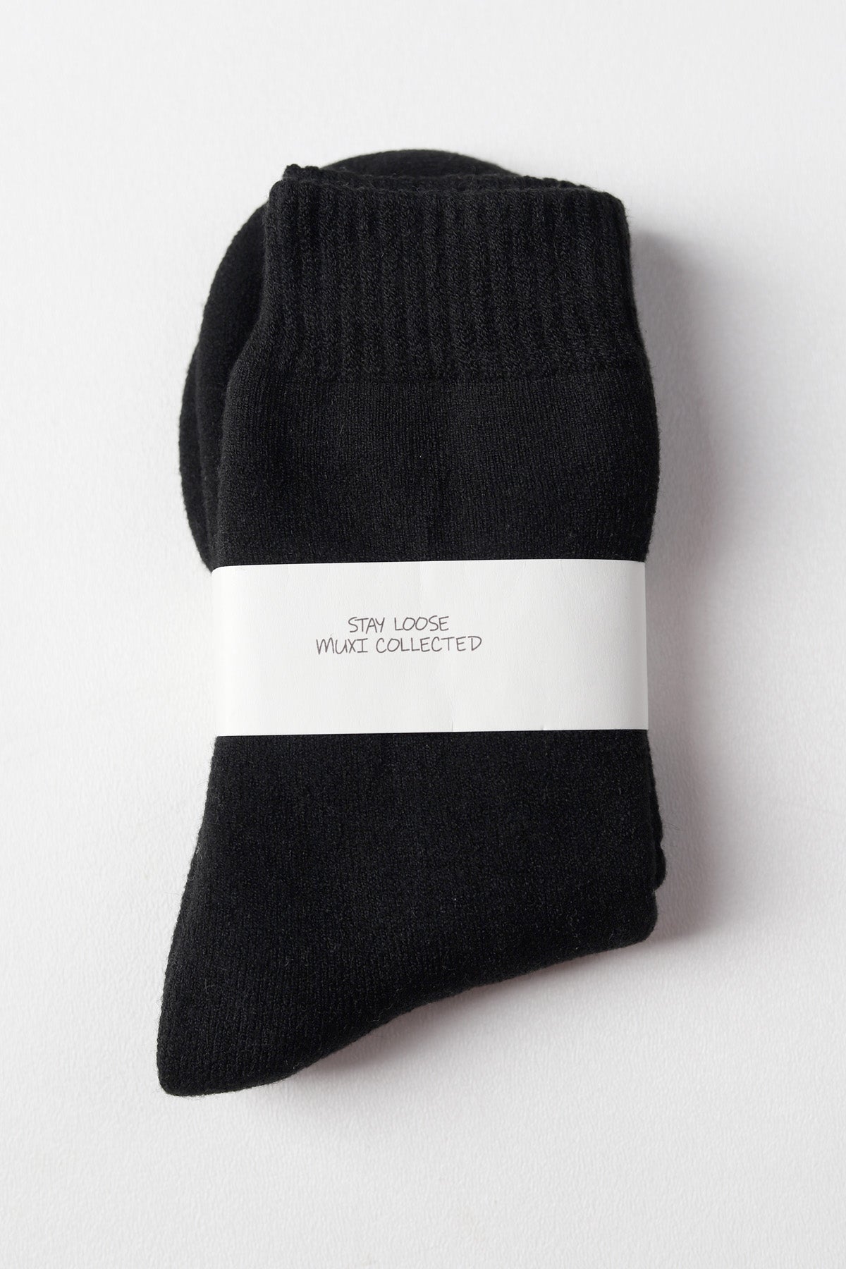 Cashmere Women's Crew Socks - Black