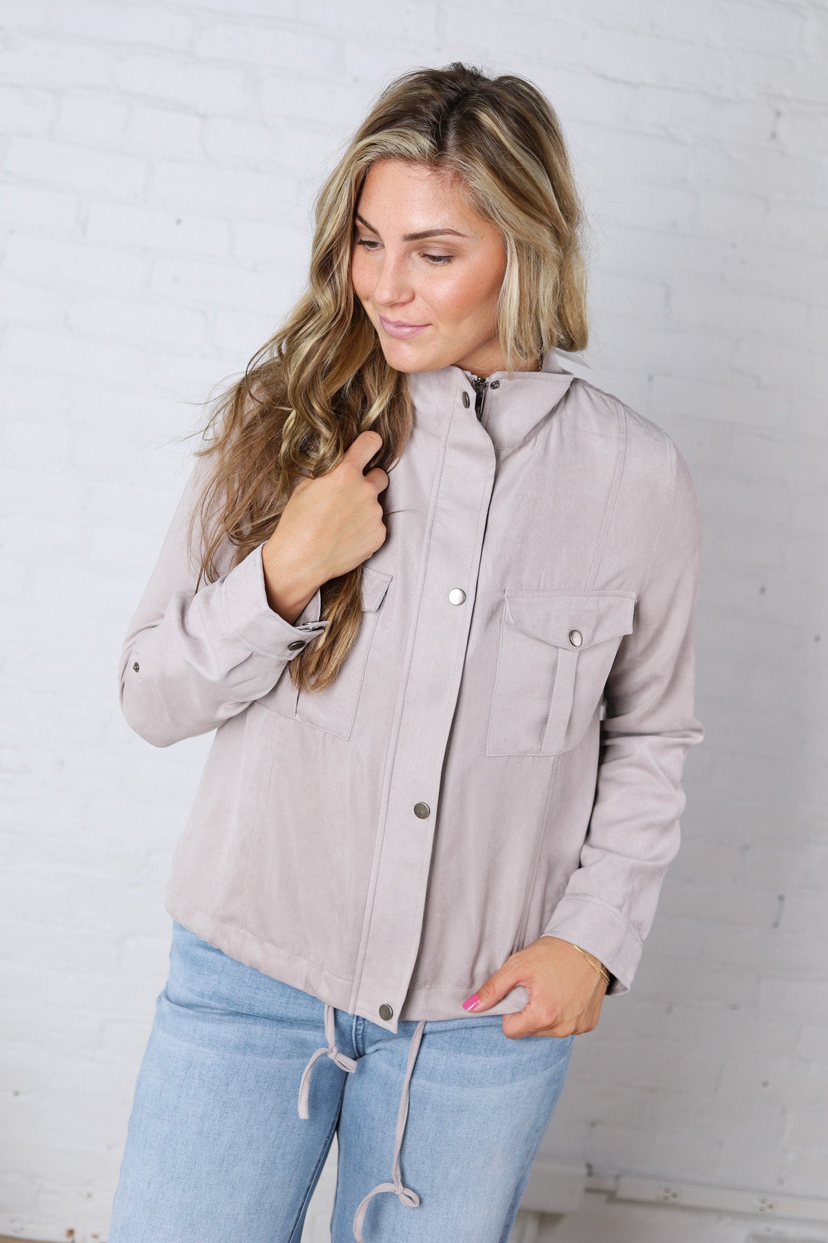 Claudie Cropped Utility Jacket - Pebble