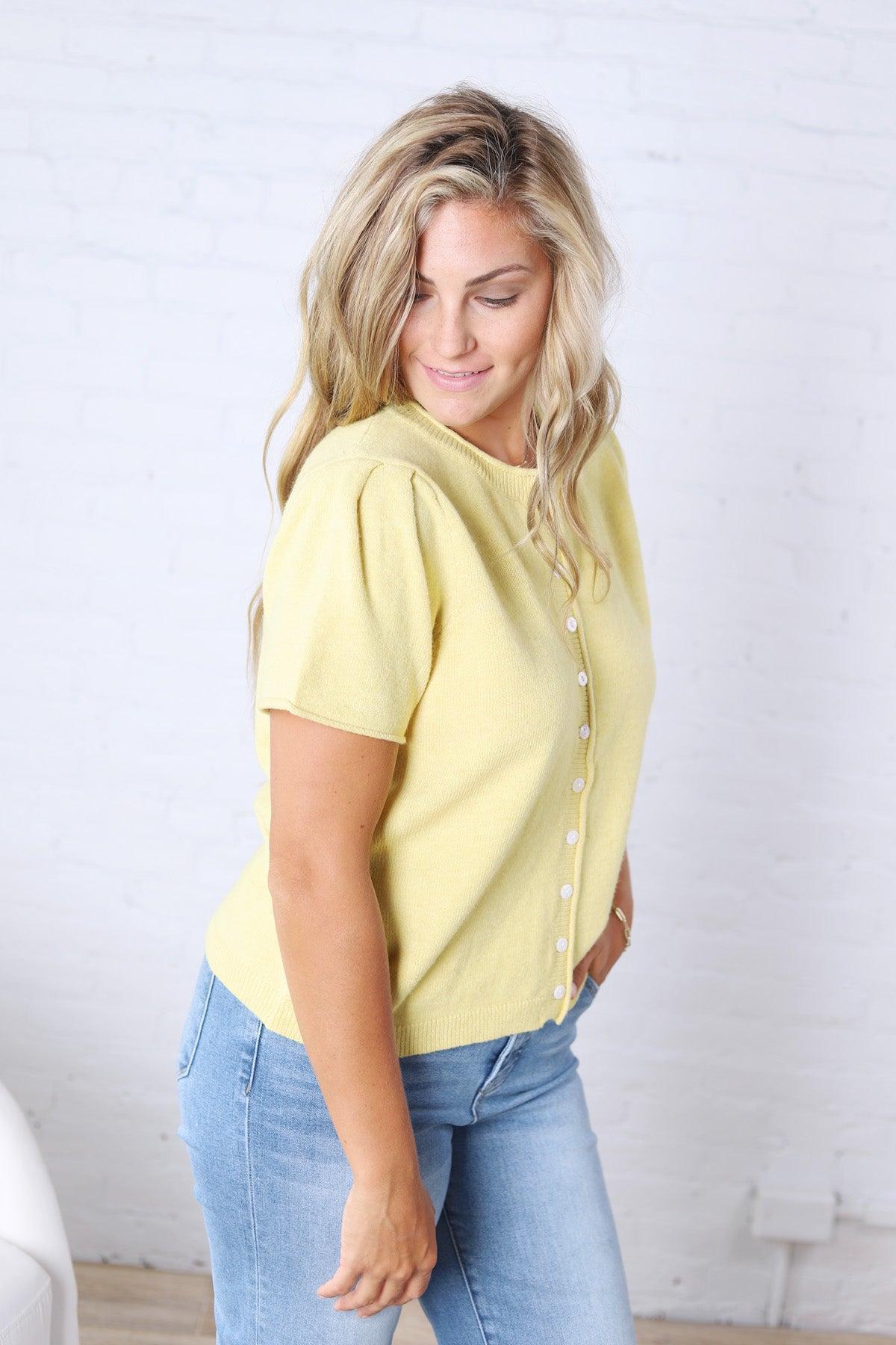 Darcy Short Sleeve Sweater Cardigan - Butter yellow