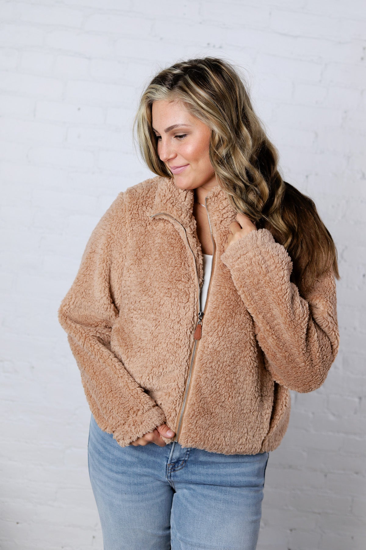 Dariah Fleece Teddy Zip Up Jacket - Latte