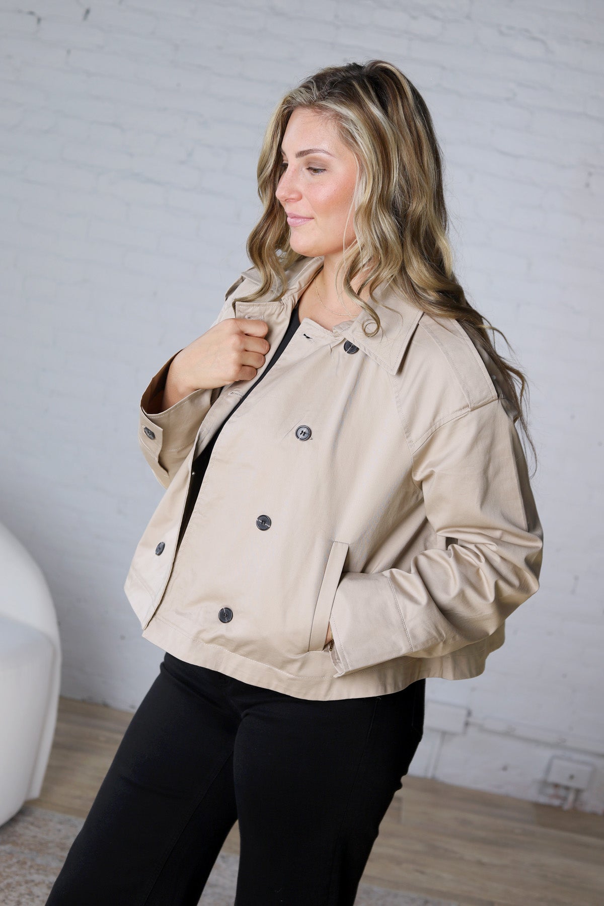 Della Double-Breasted Crop Jacket - Sand