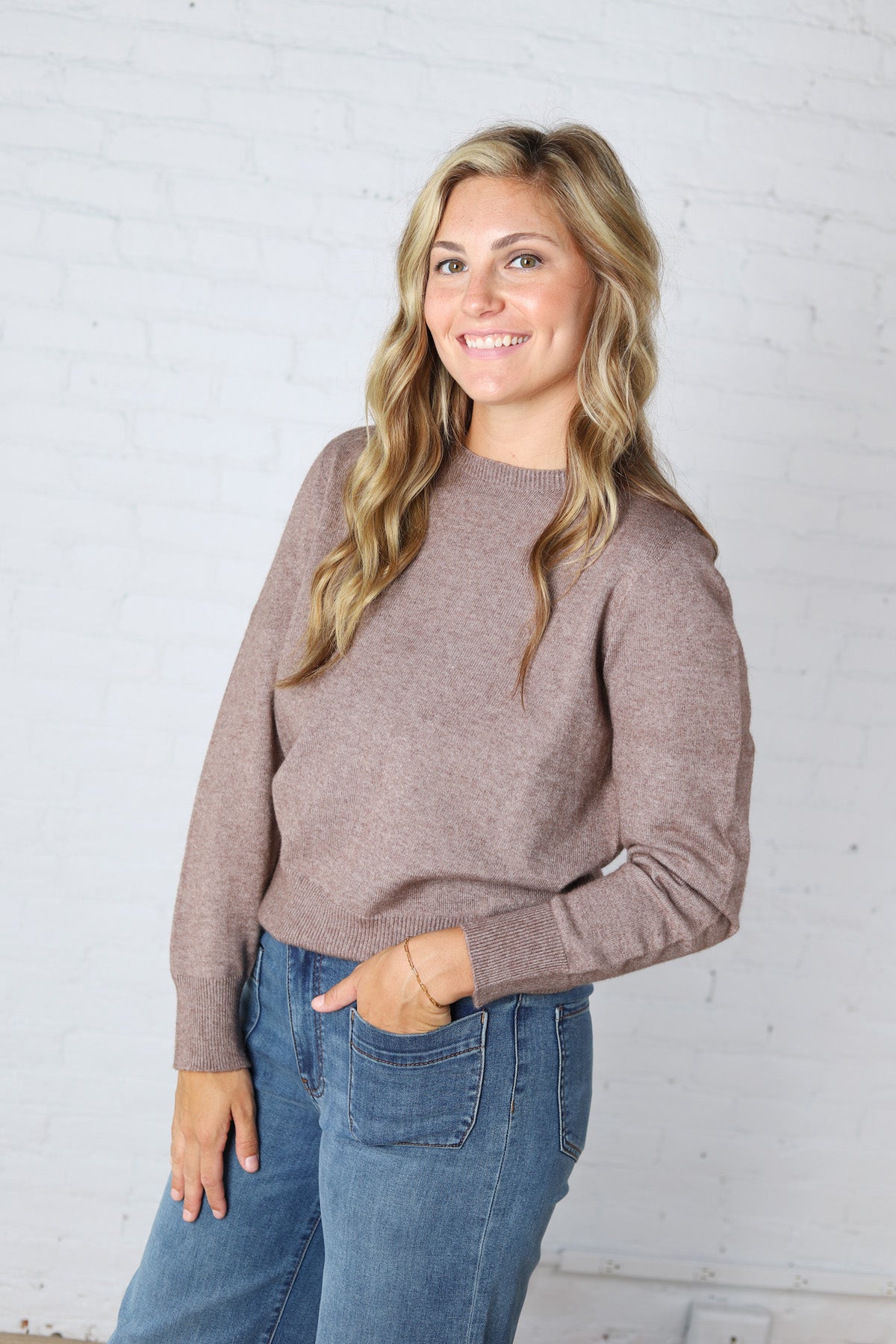 Della Soft Crew Neck Knit Sweater - Mushroom
