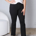 Delynn Mid Rise Crop Straight - Black