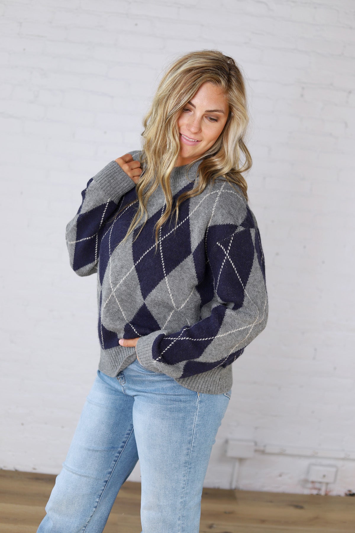 Edie Oversized Argyle Sweater - Navy Multi