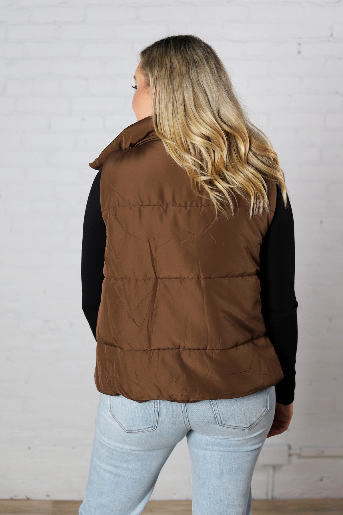 Elara Zip Up Puffer Vest - Brown