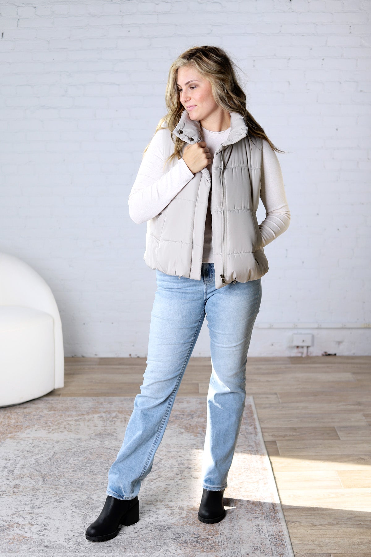 Elara Zip Up Puffer Vest - Grey