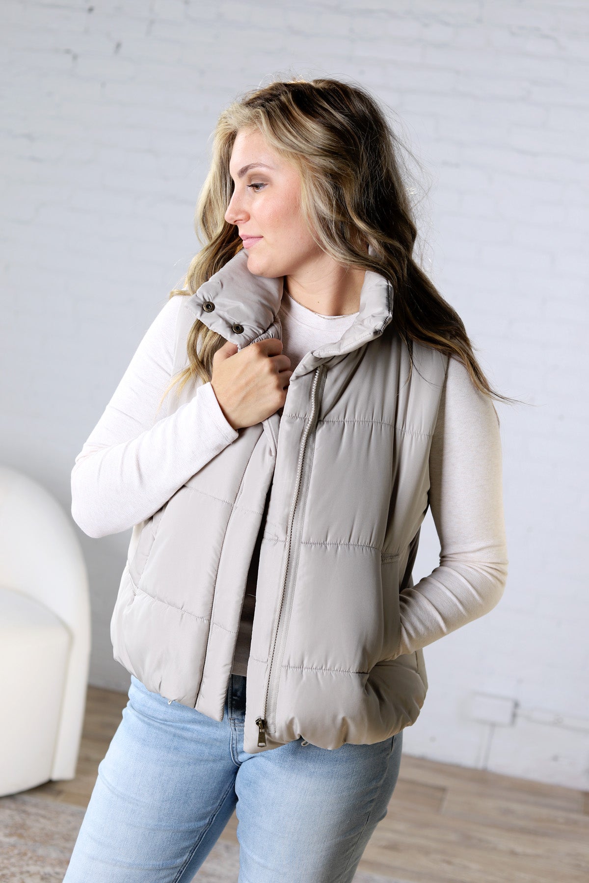 Elara Zip Up Puffer Vest - Grey