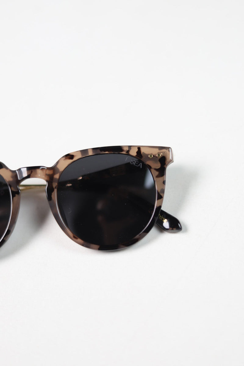 Ella Blonde Tortoise/Smoke Polarized Lens by I-SEA