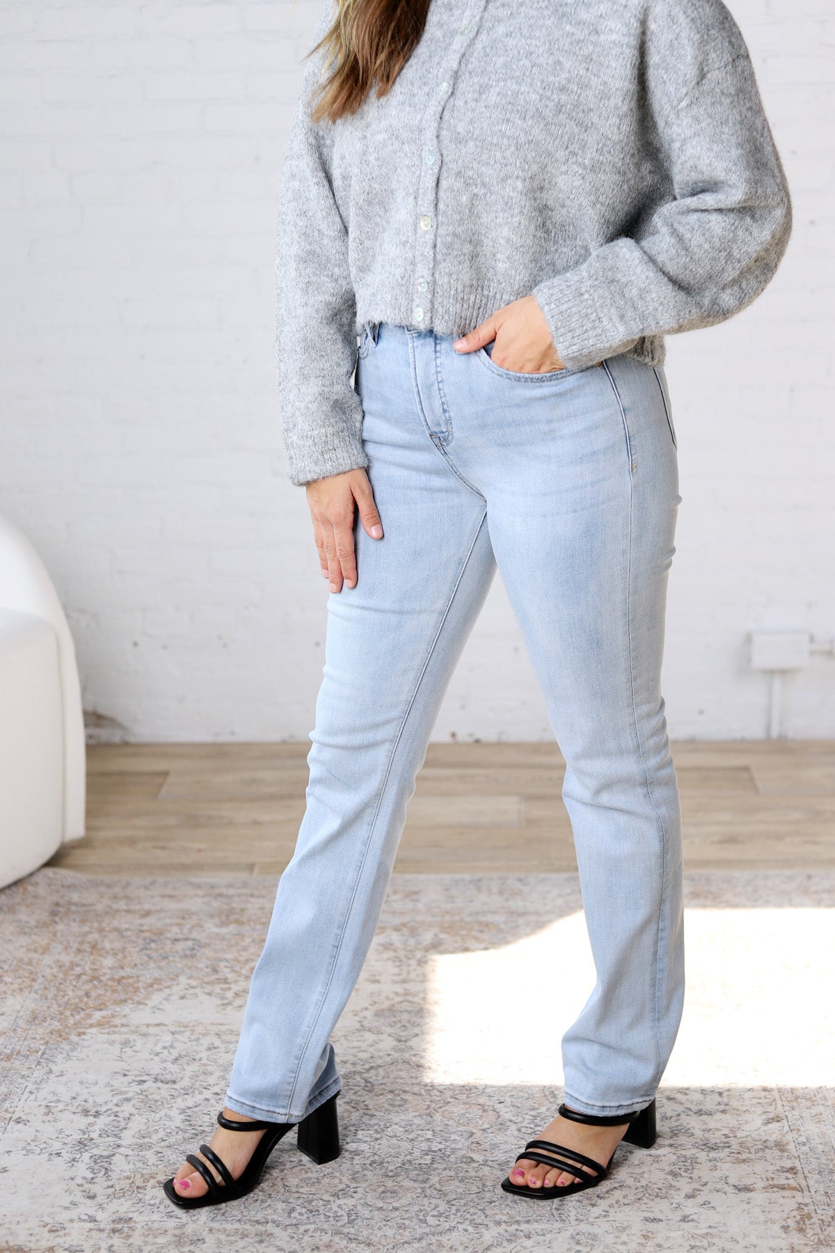 Elowen High Rise Straight Jeans