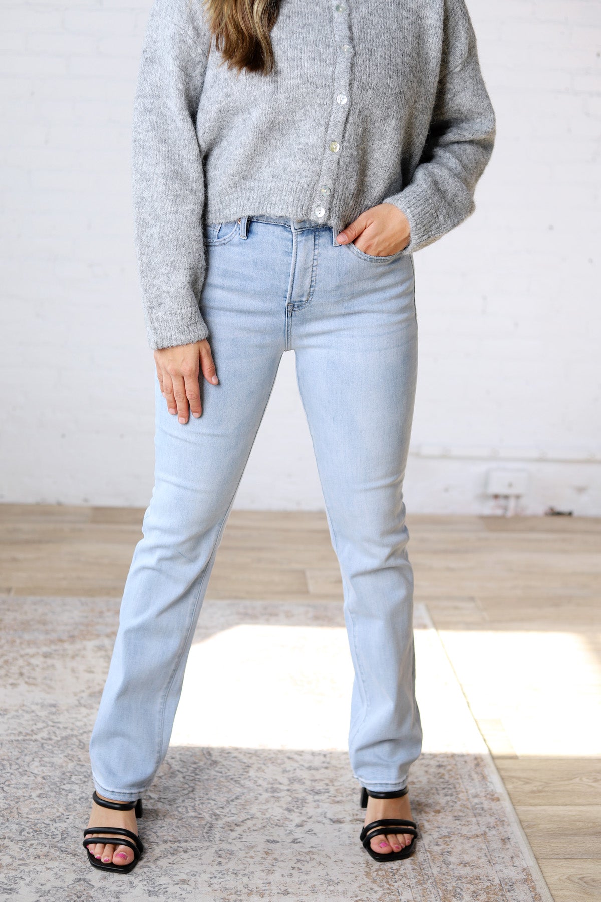 Elowen High Rise Straight Jeans