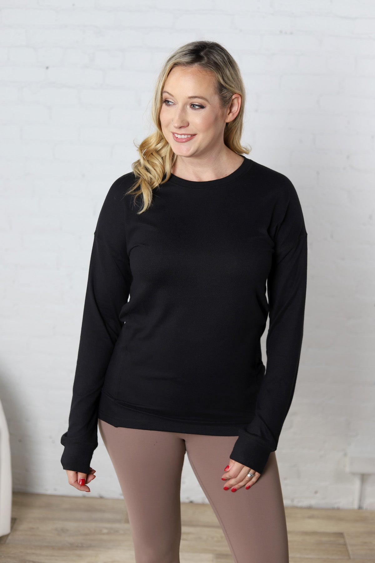 Elowyn Brushed Crew Neck - Black