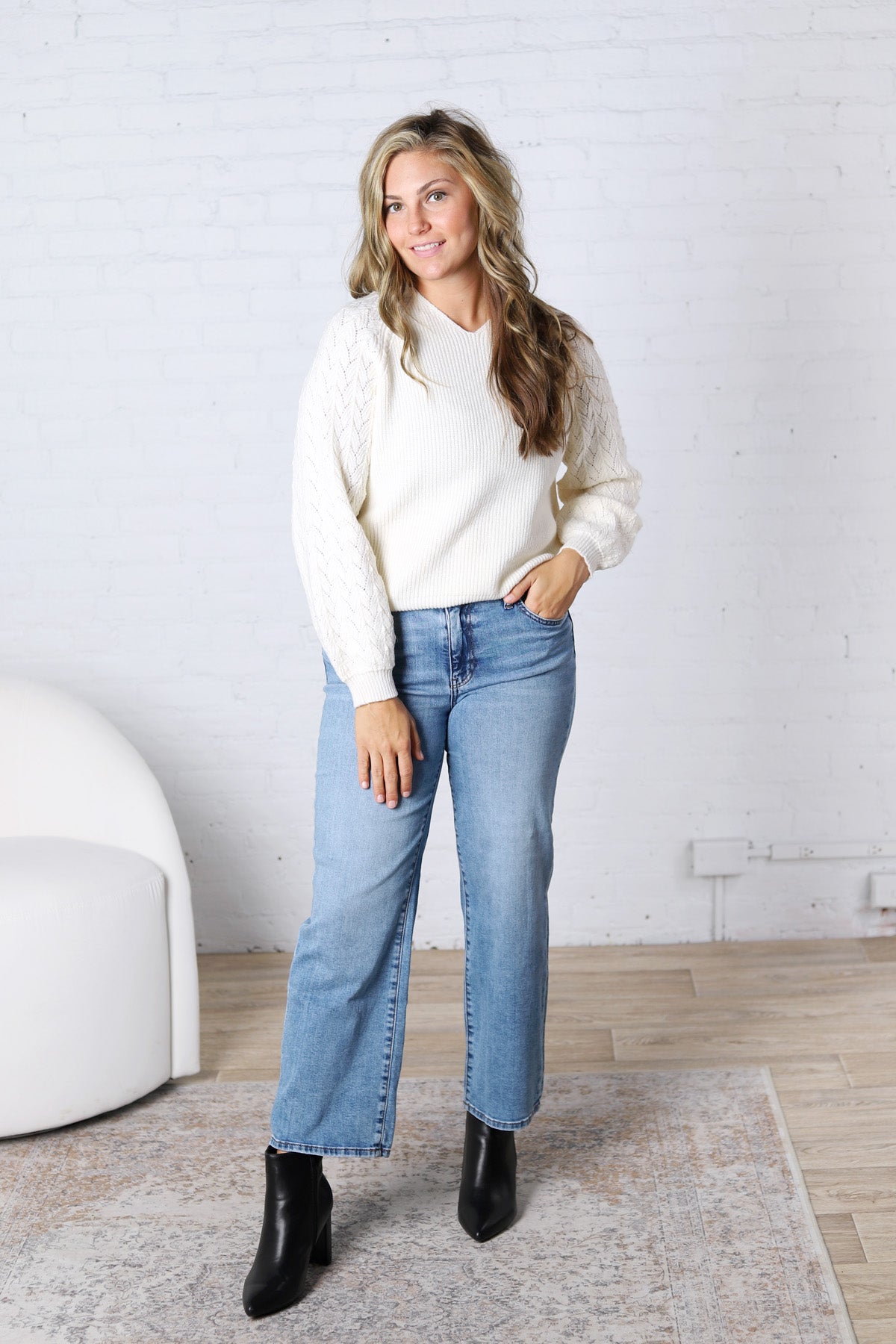 Elynor Ribbed Knit Sweater - Ivory