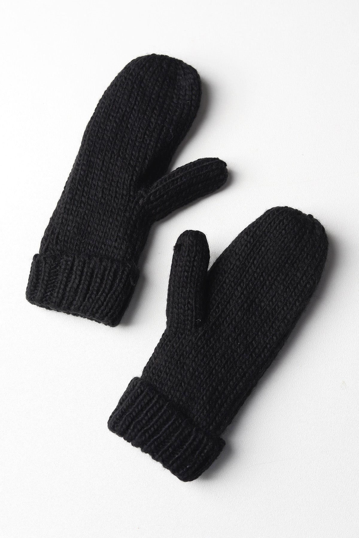 Elyza Winter Cable Knit Mittens Fleece Lined - Black