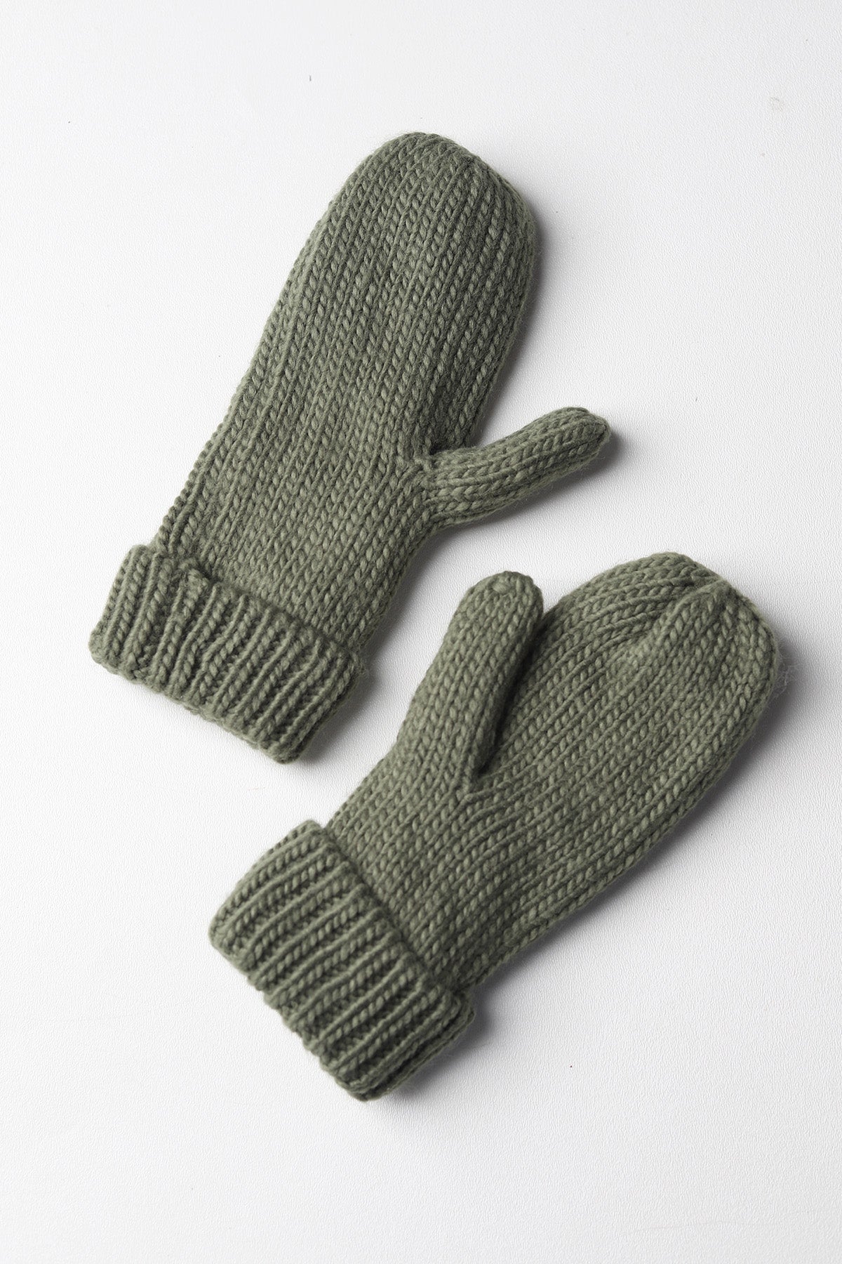 Elyza Winter Cable Knit Mittens Fleece Lined - Sage