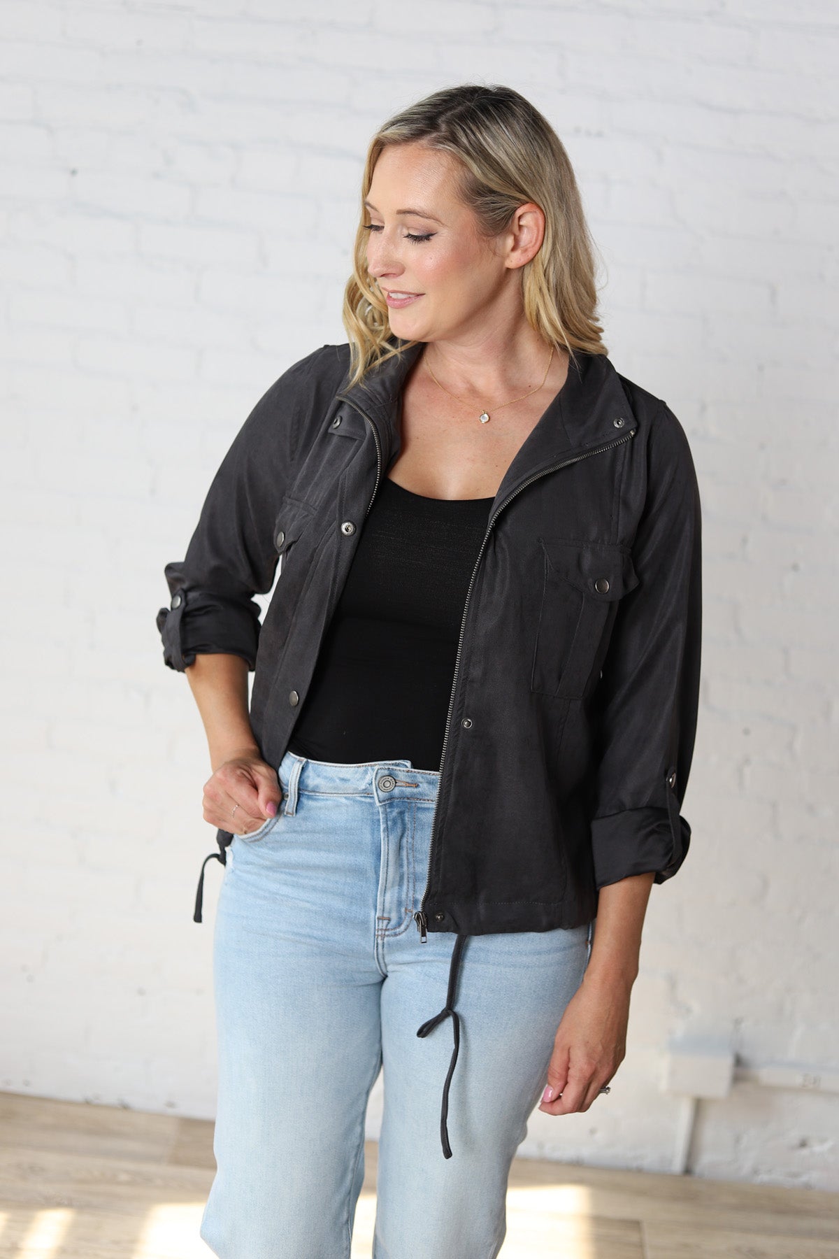 Fallyn Cropped Utility Jacket - Charcoal